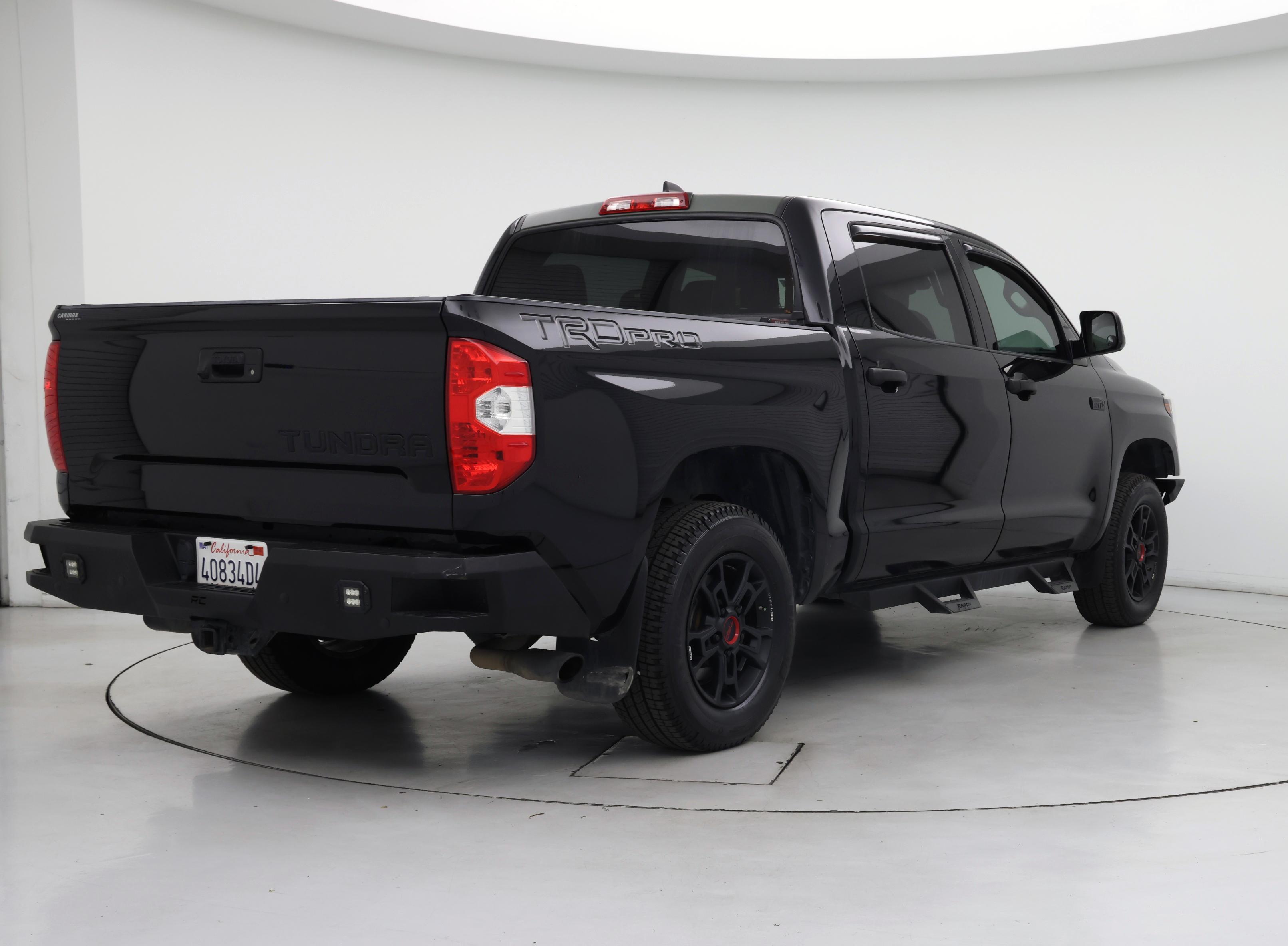 Thumbnail: 2020 Toyota Tundra - 8