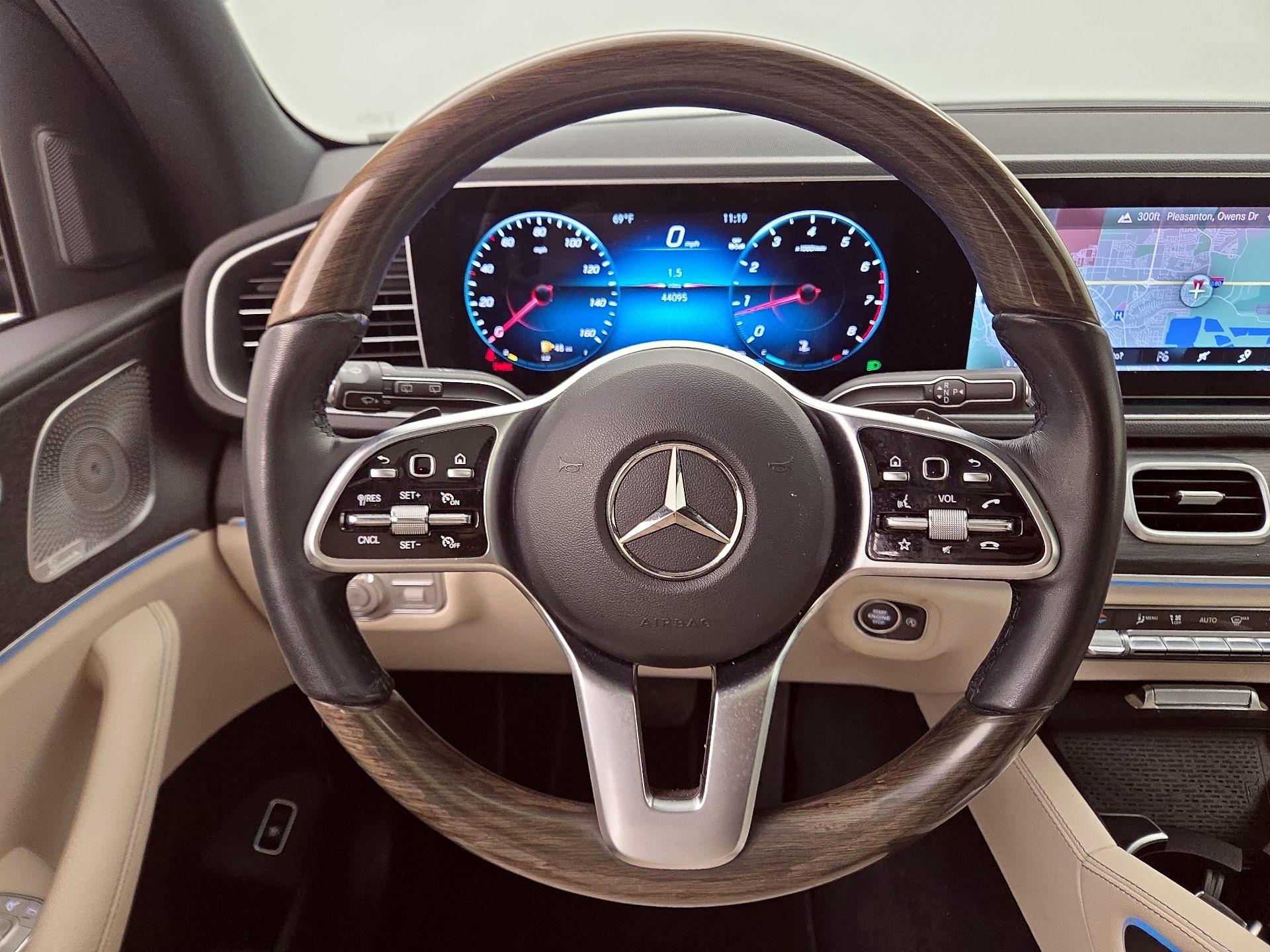 Thumbnail: 2023 Mercedes-Benz GLE - 10