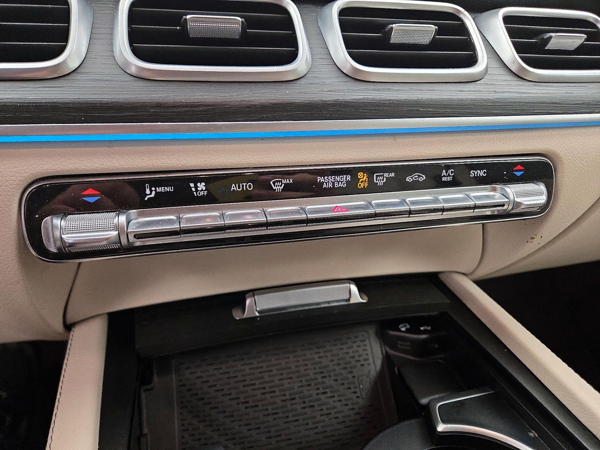 Thumbnail: 2023 Mercedes-Benz GLE - 17