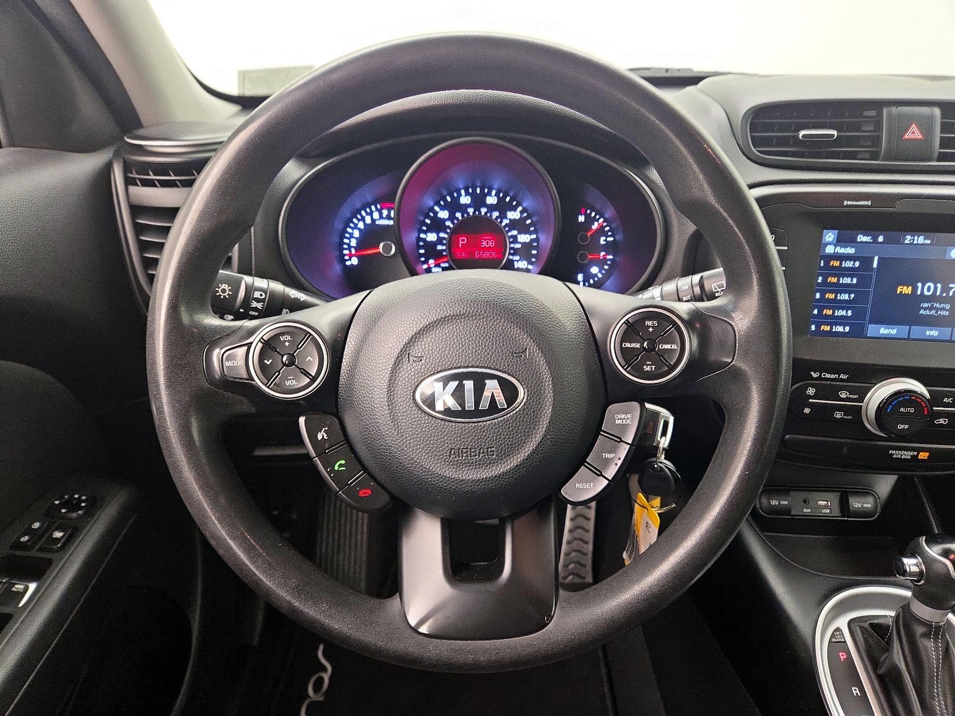 Thumbnail: 2019 Kia Soul - 10