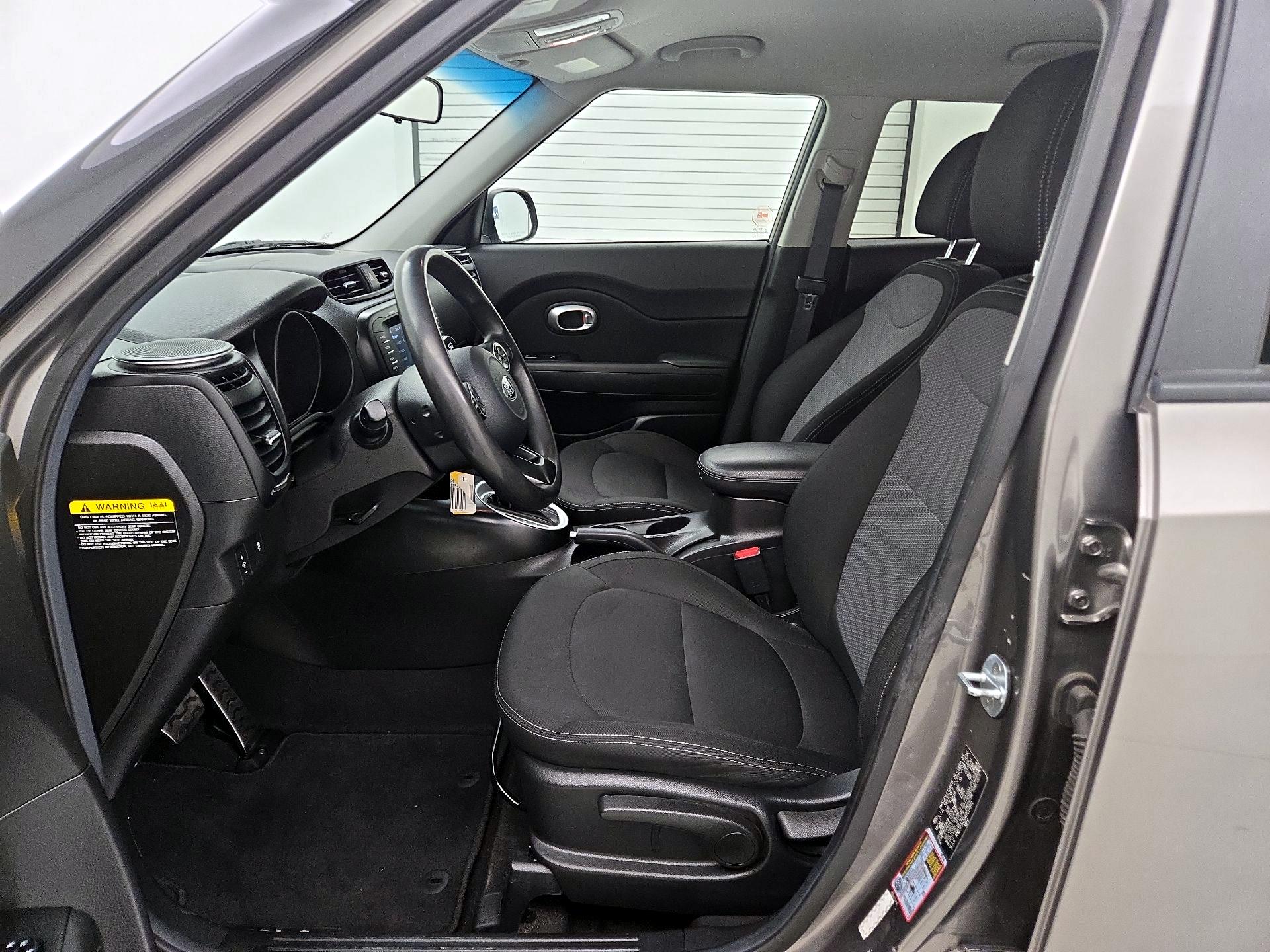 Thumbnail: 2019 Kia Soul - 11