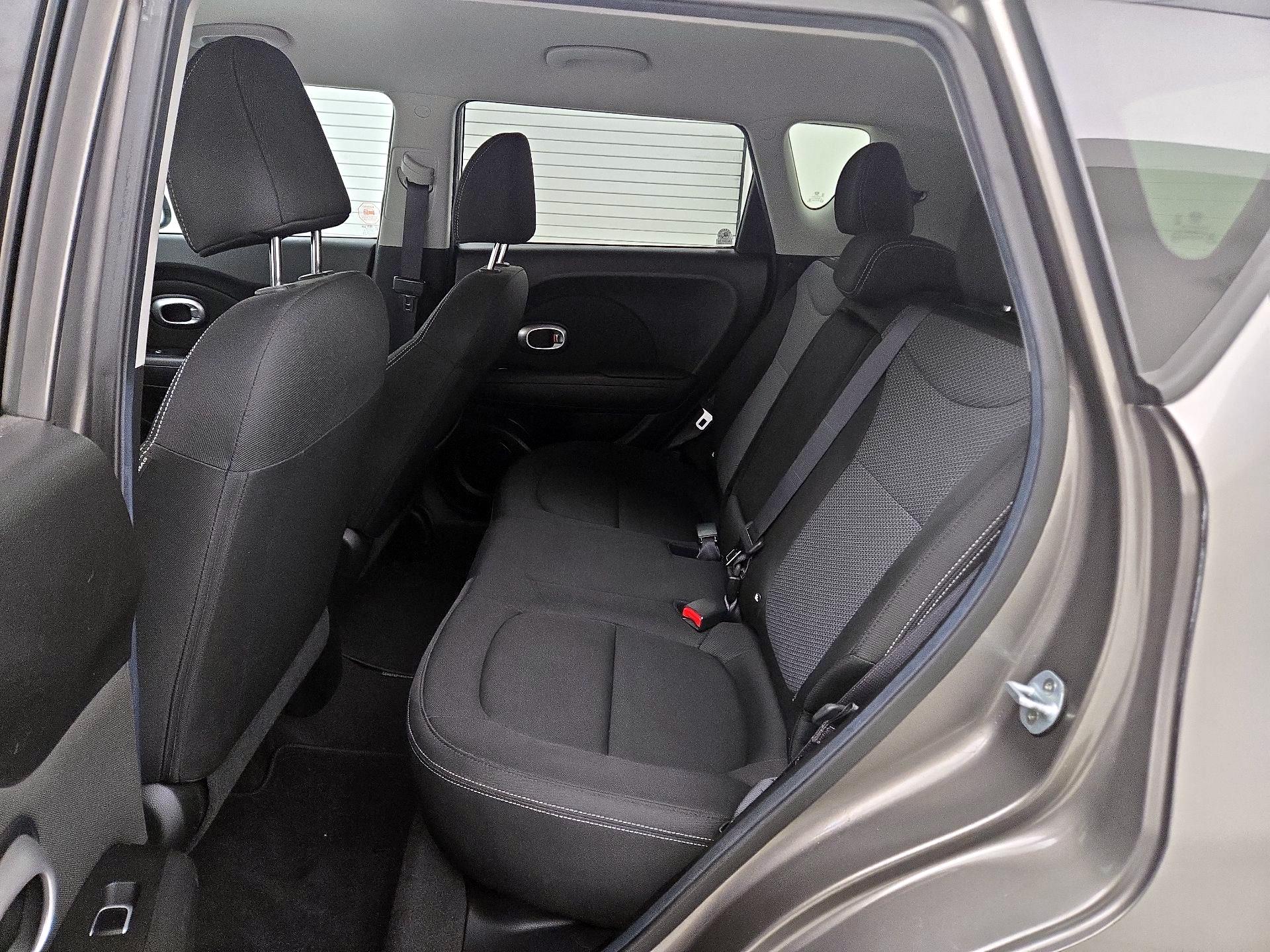 Thumbnail: 2019 Kia Soul - 19