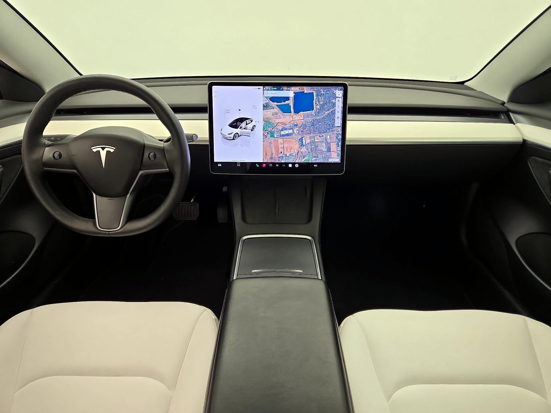 Thumbnail: 2022 Tesla Model 3 - 9