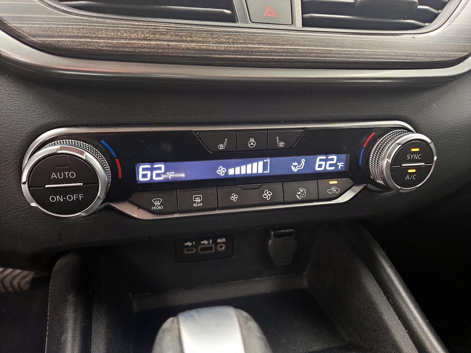 Thumbnail: 2019 Nissan Altima - 17