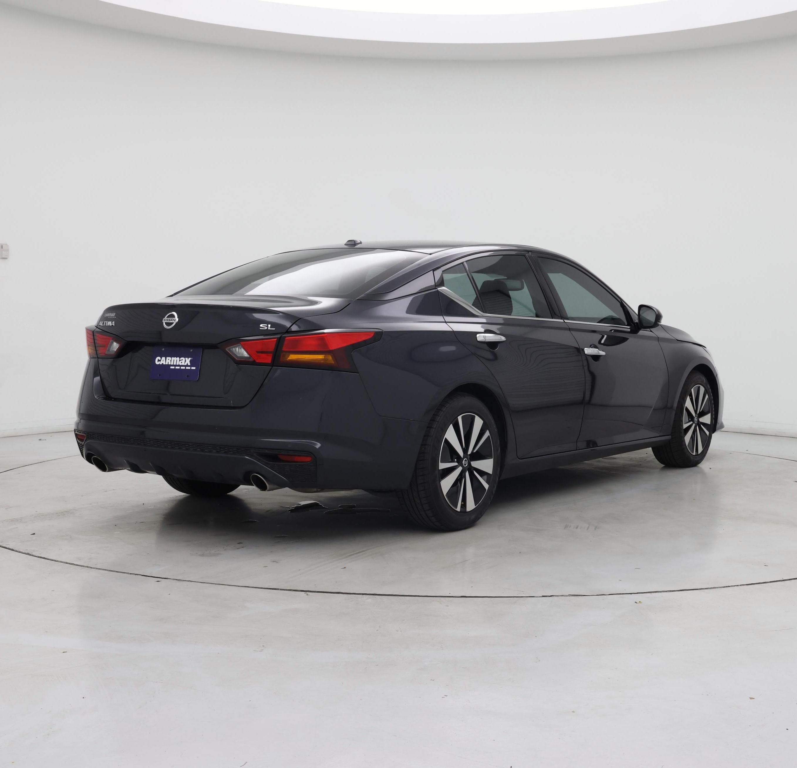 Thumbnail: 2019 Nissan Altima - 8