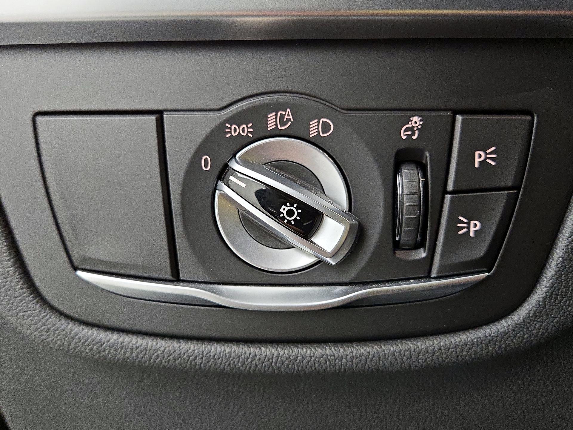 Thumbnail: 2023 BMW X3 - 13