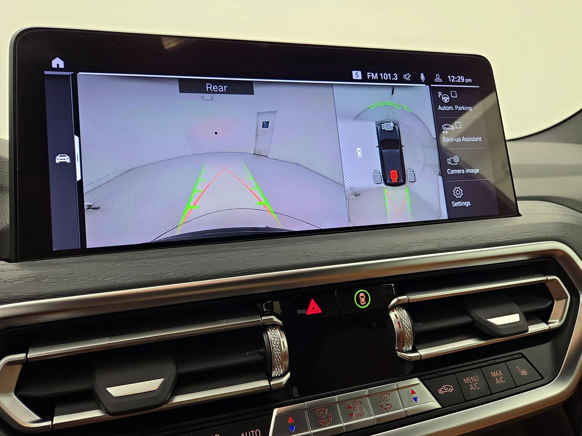 Thumbnail: 2023 BMW X3 - 15