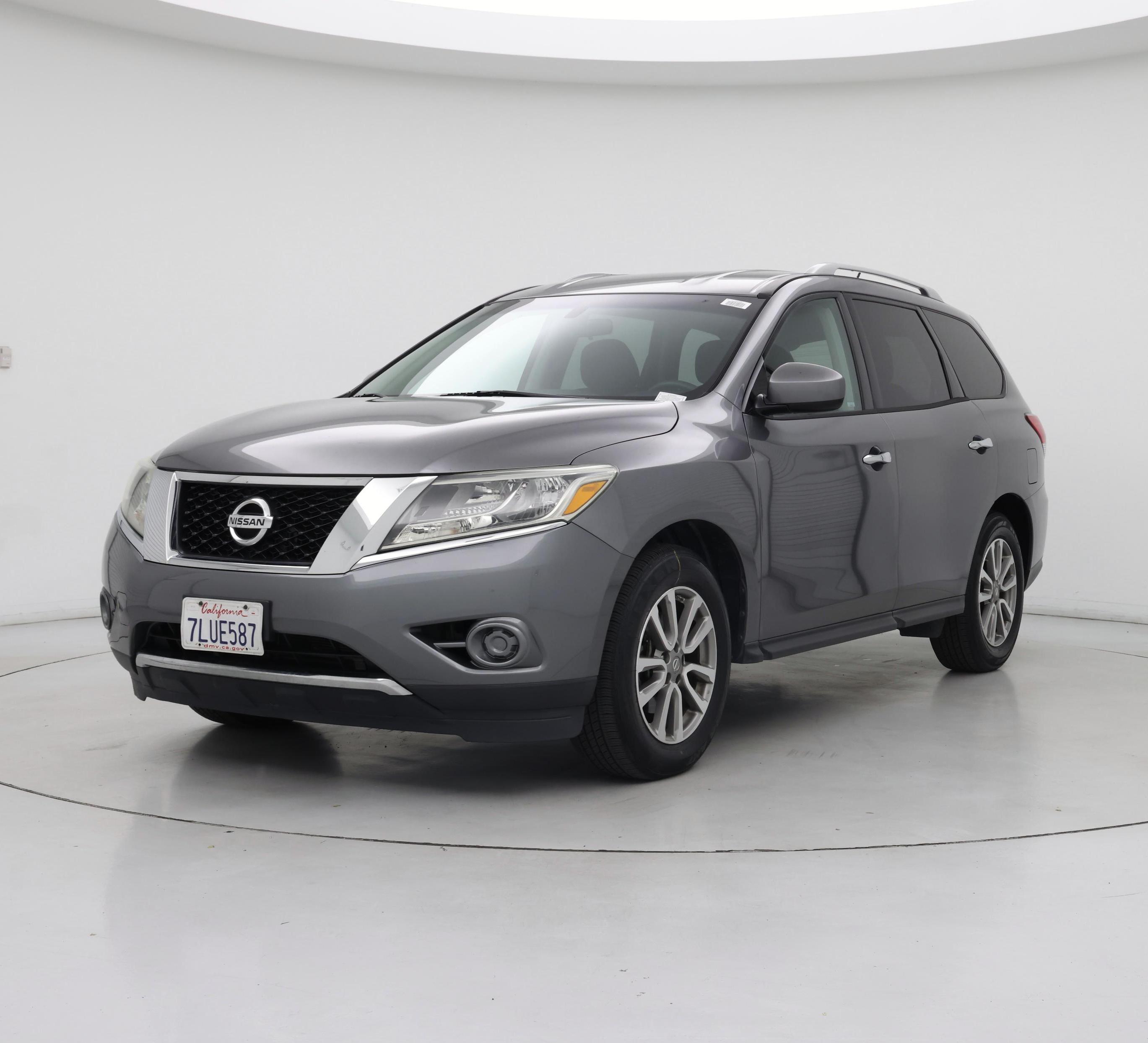 Thumbnail: 2015 Nissan Pathfinder - 4