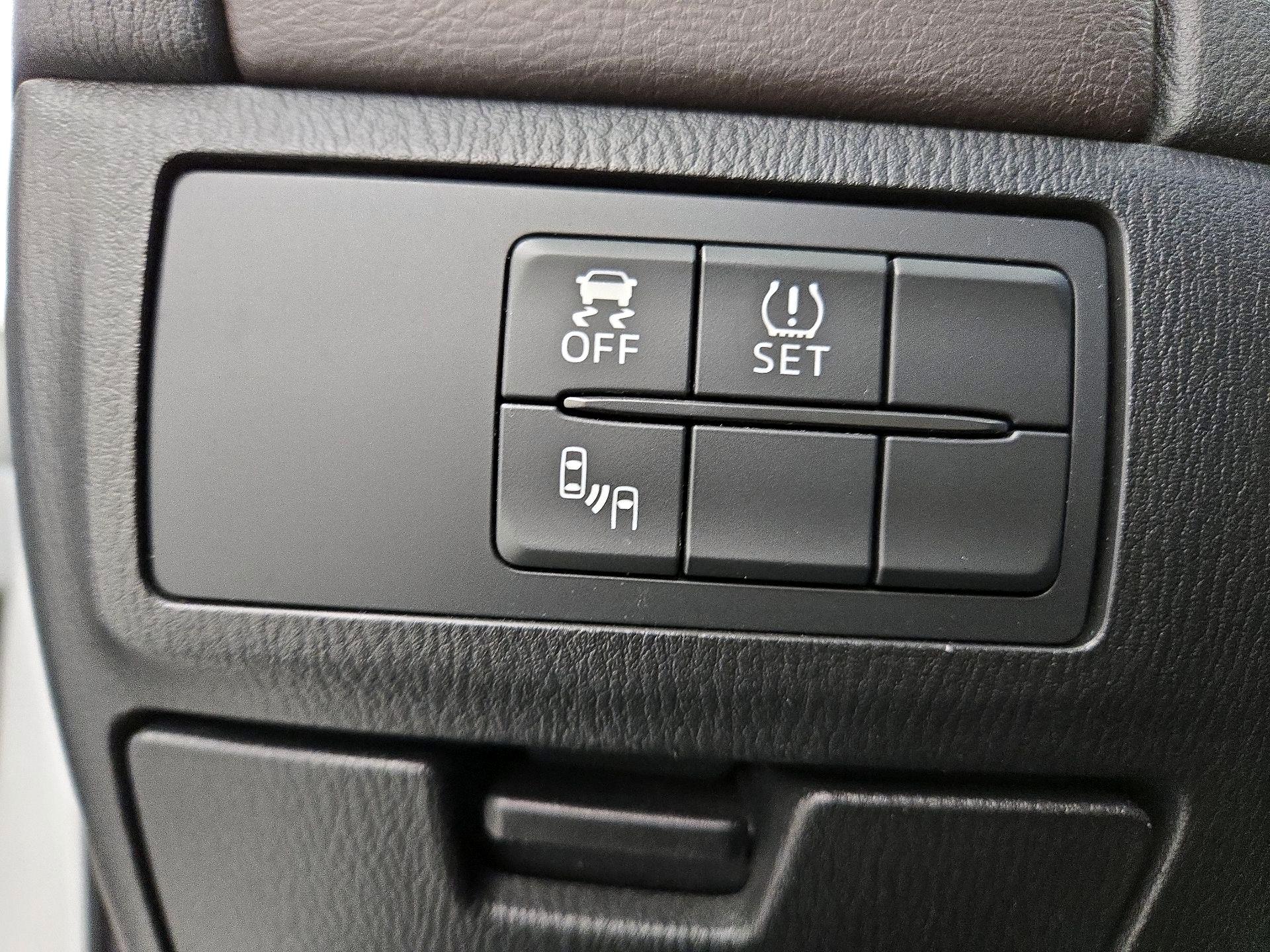 Thumbnail: 2016 Mazda Mazda6 - 13