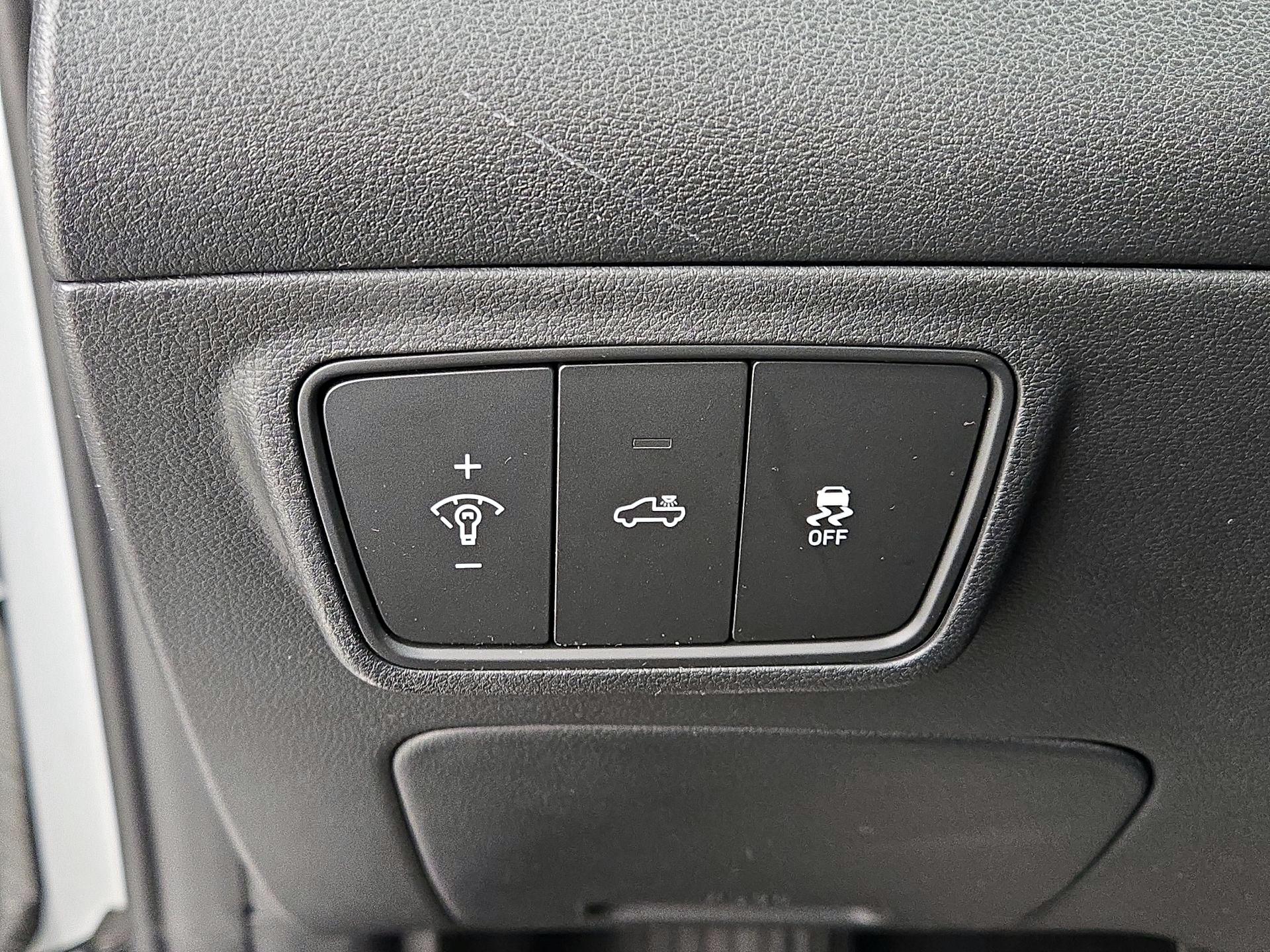 Thumbnail: 2022 Hyundai Santa Cruz - 13