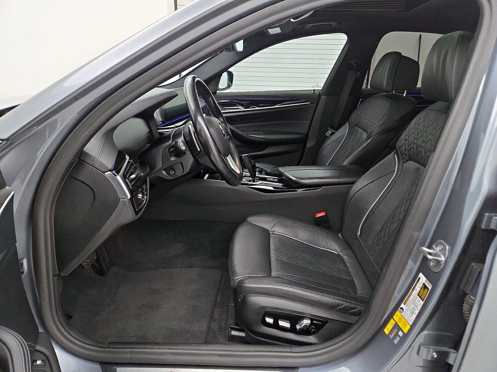 Thumbnail: 2020 BMW 5 Series - 11