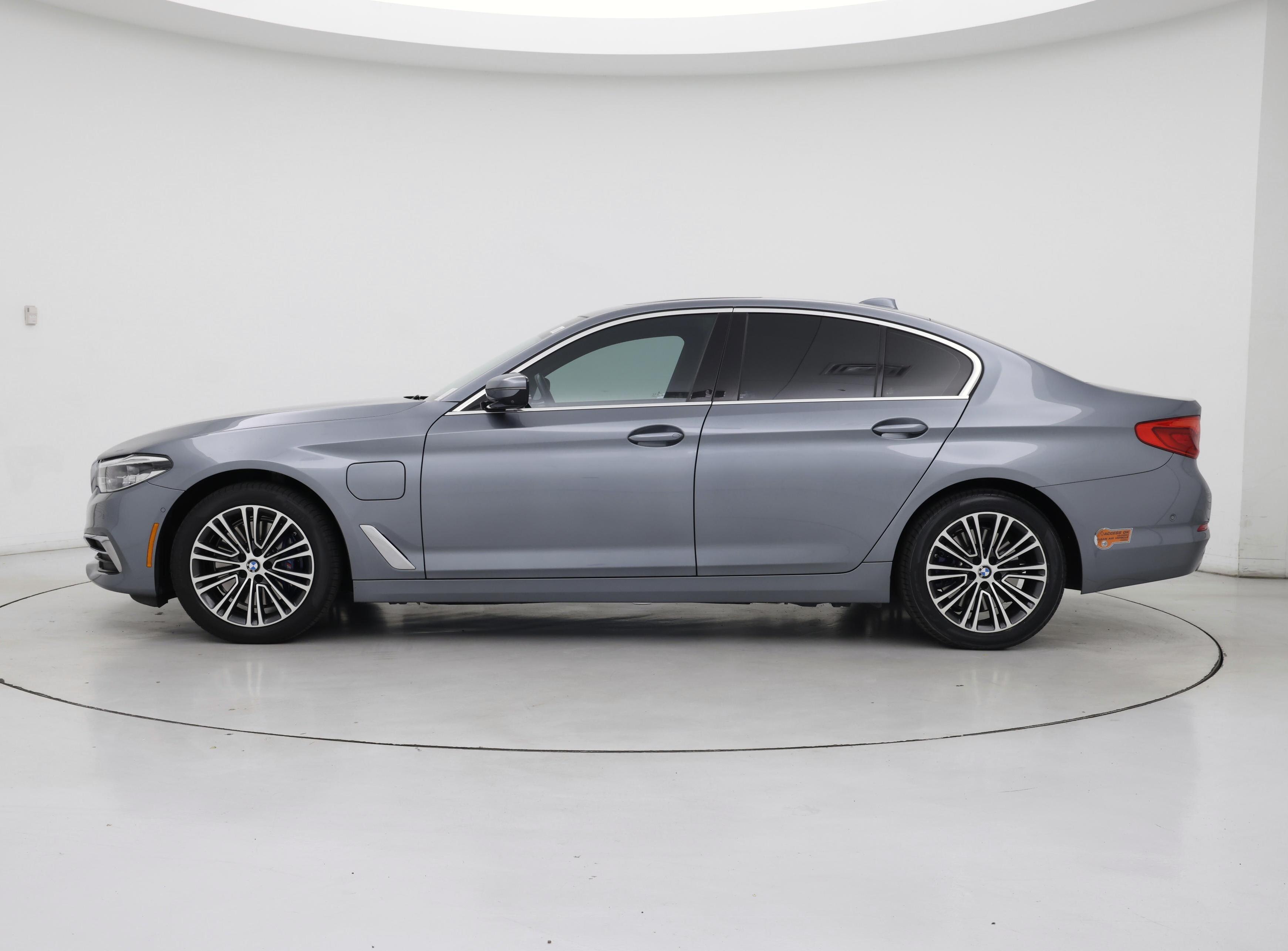 Thumbnail: 2020 BMW 5 Series - 3