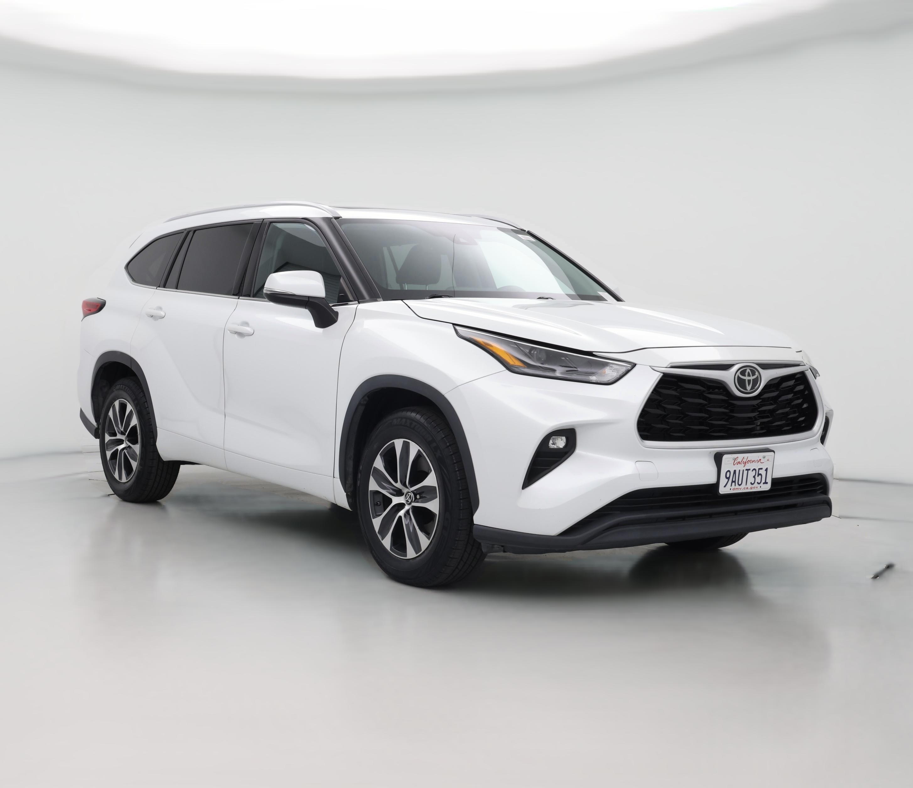 Thumbnail: 2022 Toyota Highlander - 1