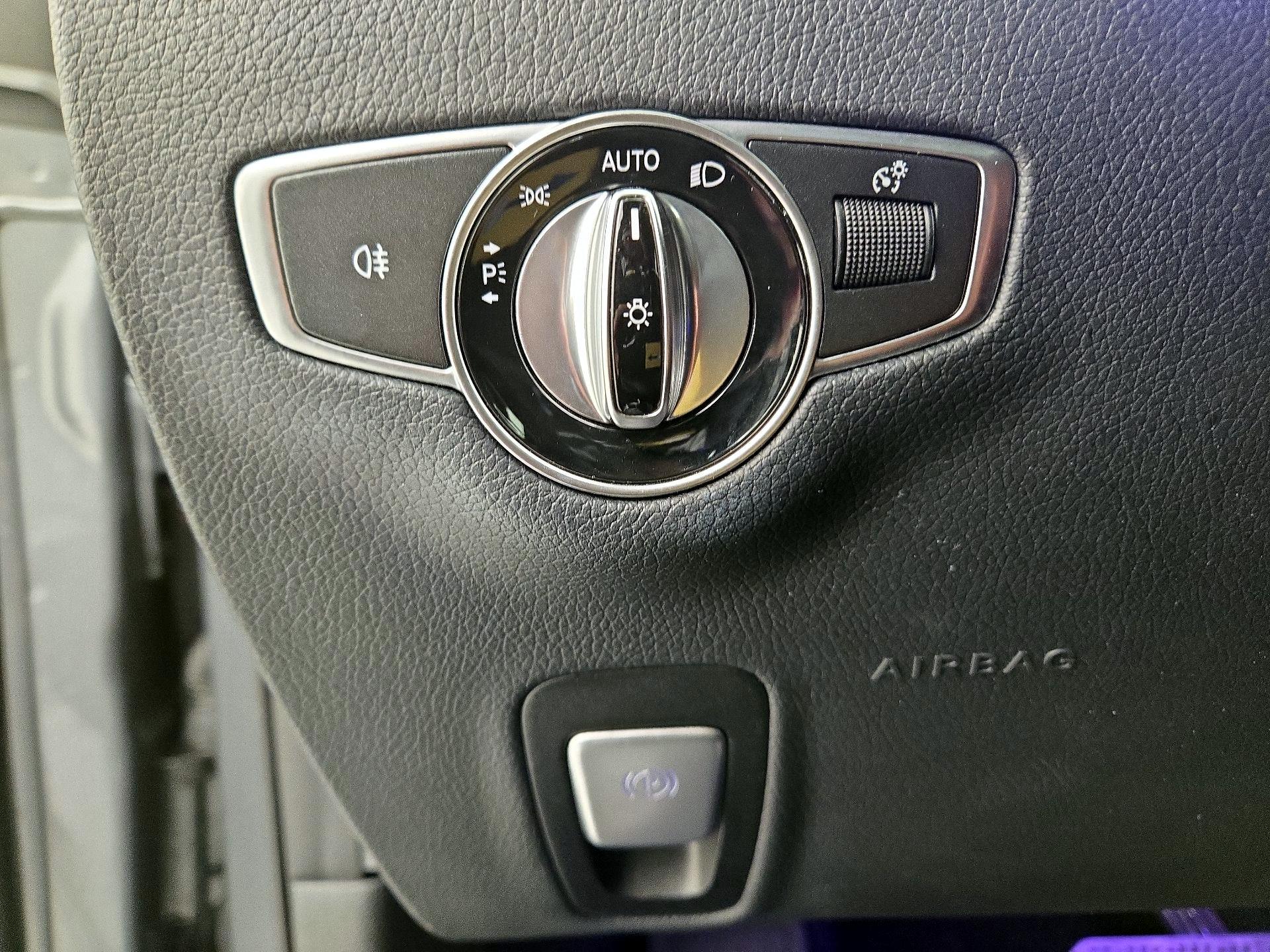 Thumbnail: 2018 Mercedes-Benz E-Class - 13