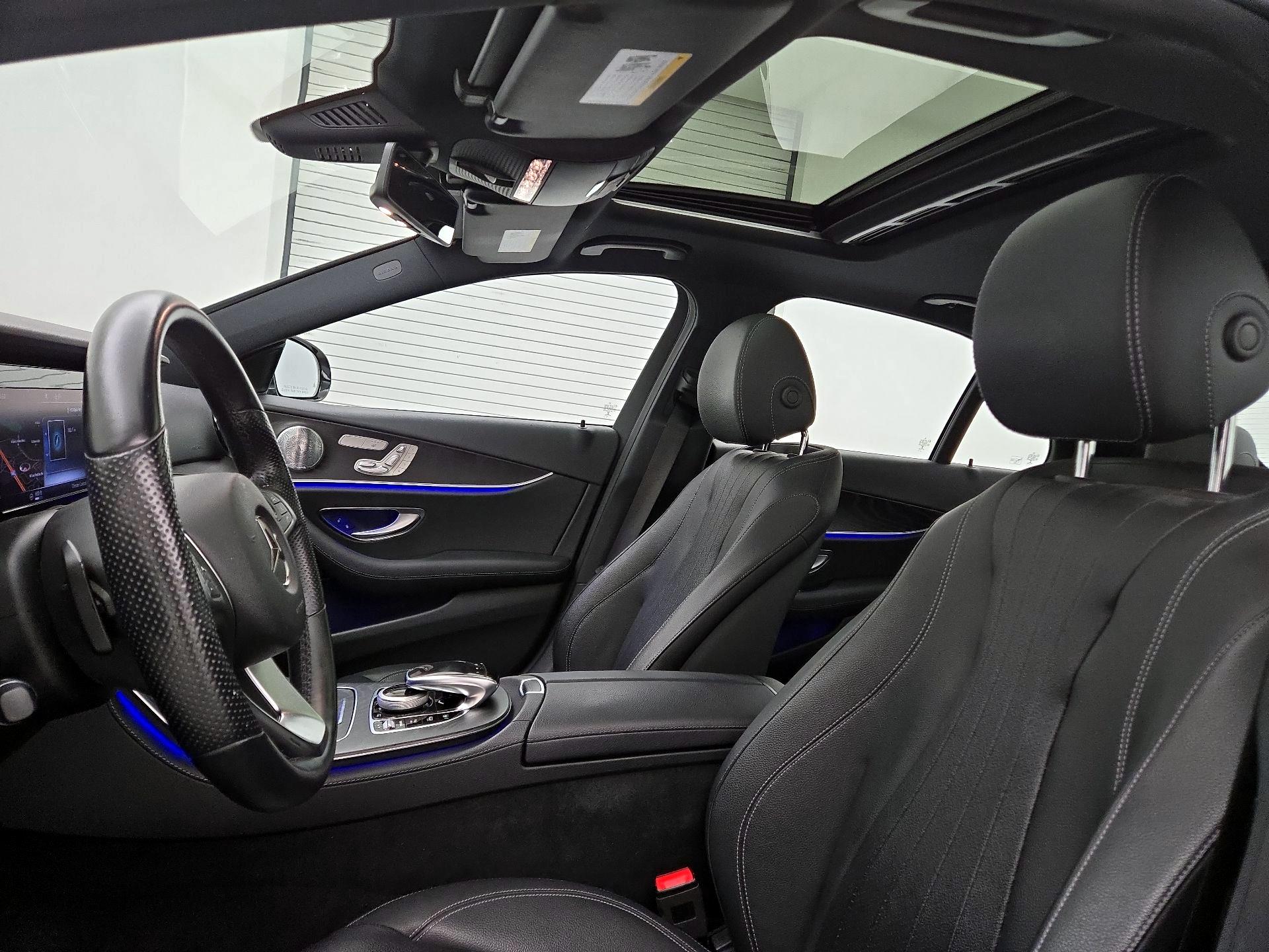 Thumbnail: 2018 Mercedes-Benz E-Class - 19