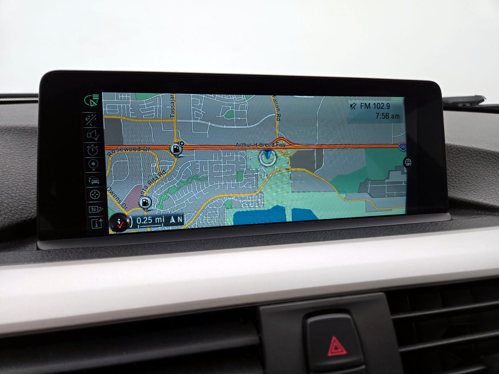 Thumbnail: 2016 BMW 3 Series - 14