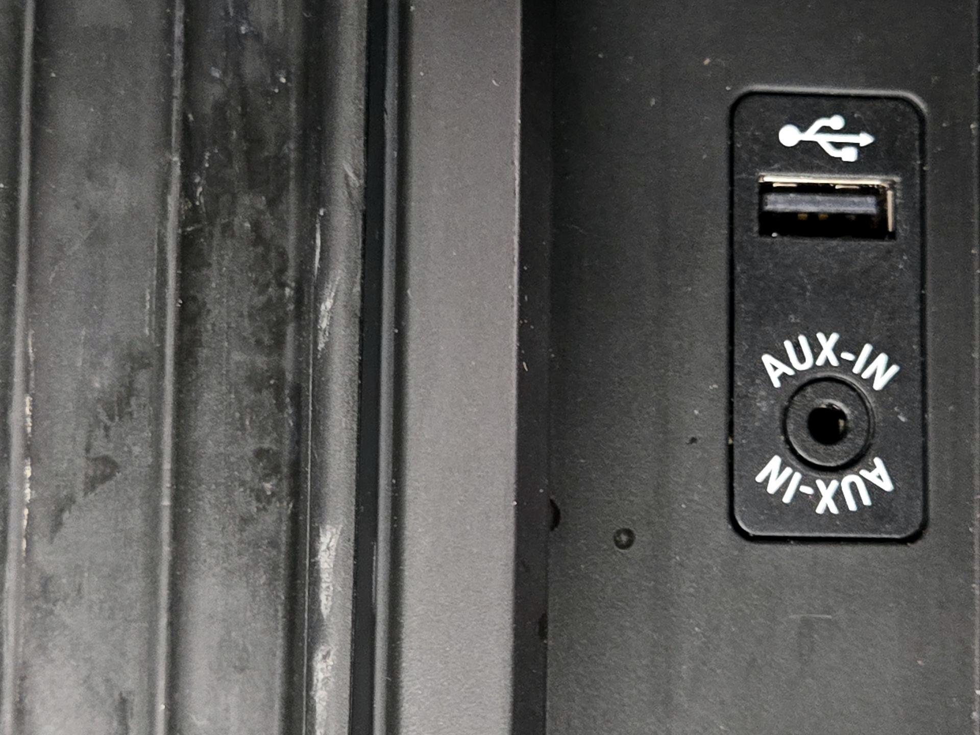 Thumbnail: 2016 BMW 3 Series - 19