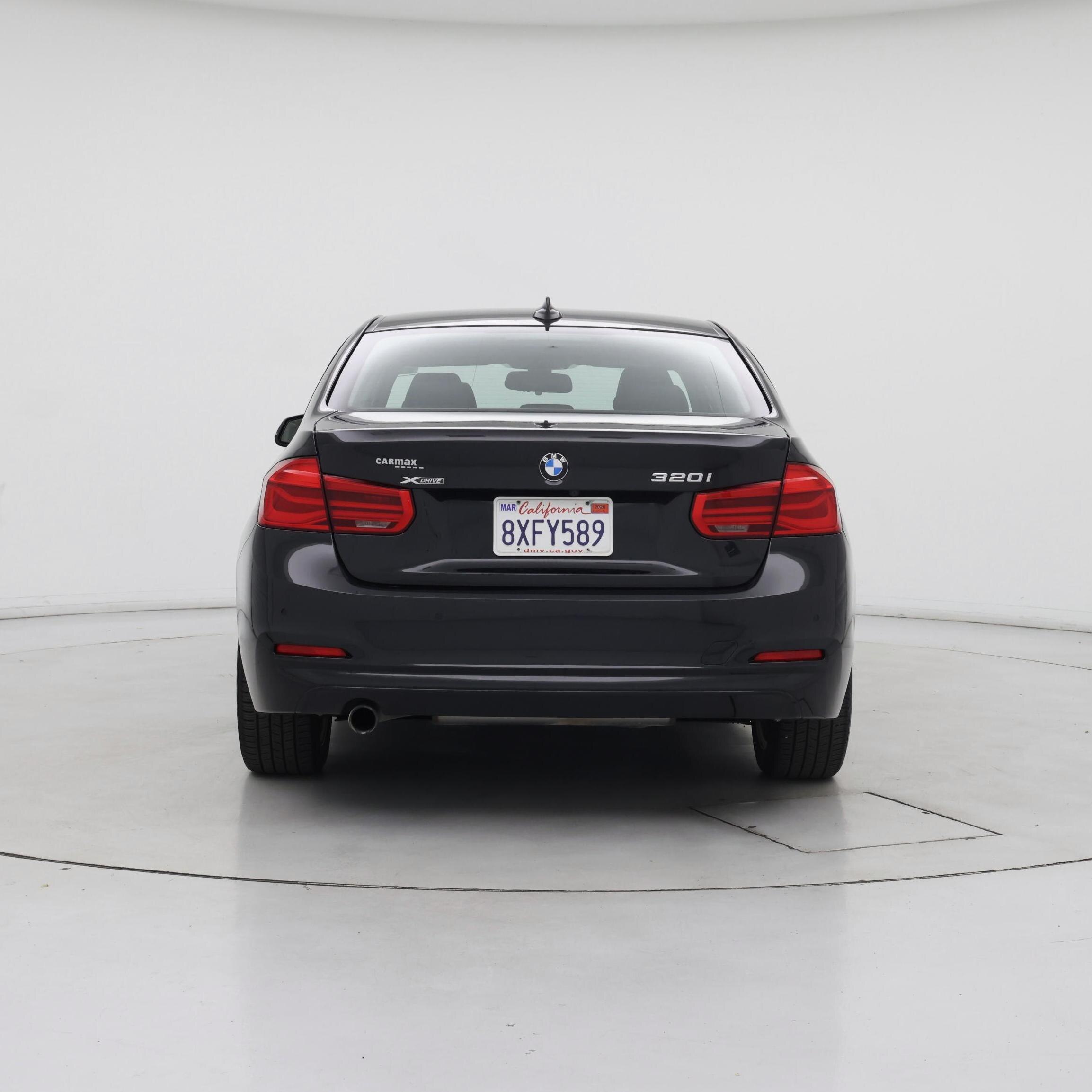 Thumbnail: 2016 BMW 3 Series - 6