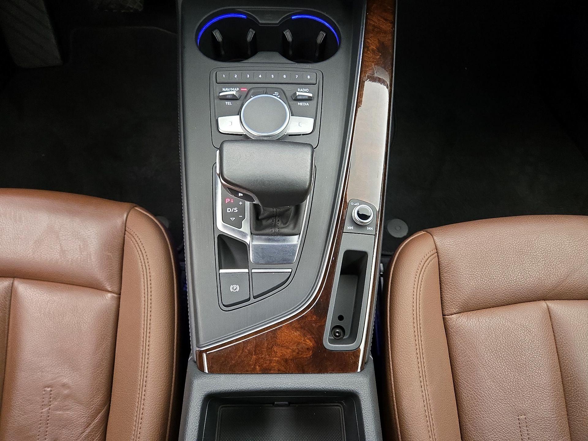 Thumbnail: 2018 Audi A4 - 17