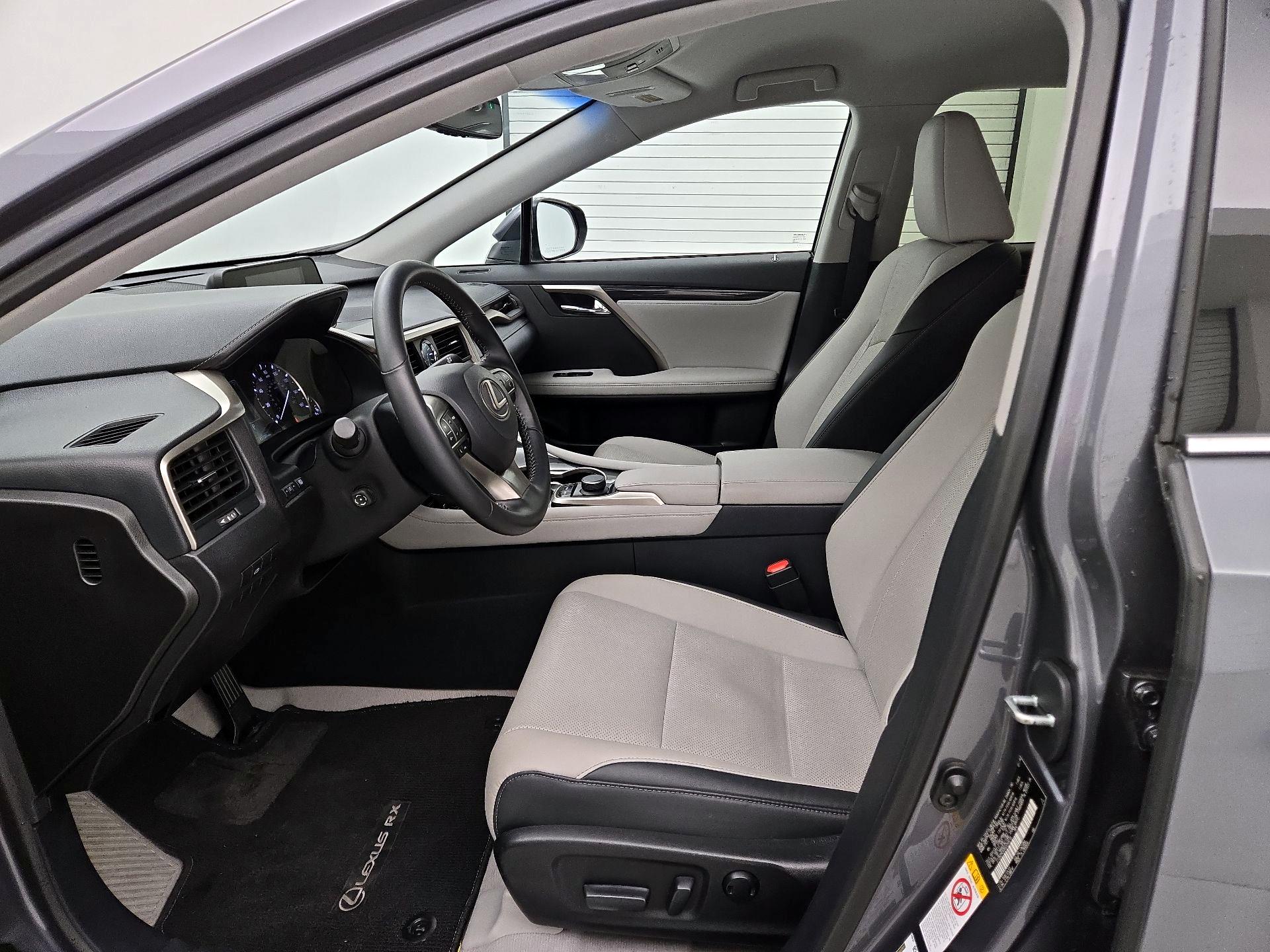 Thumbnail: 2016 Lexus RX - 11