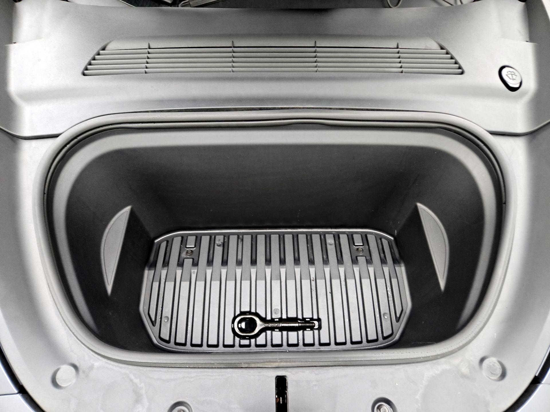 Thumbnail: 2021 Tesla Model Y - 20