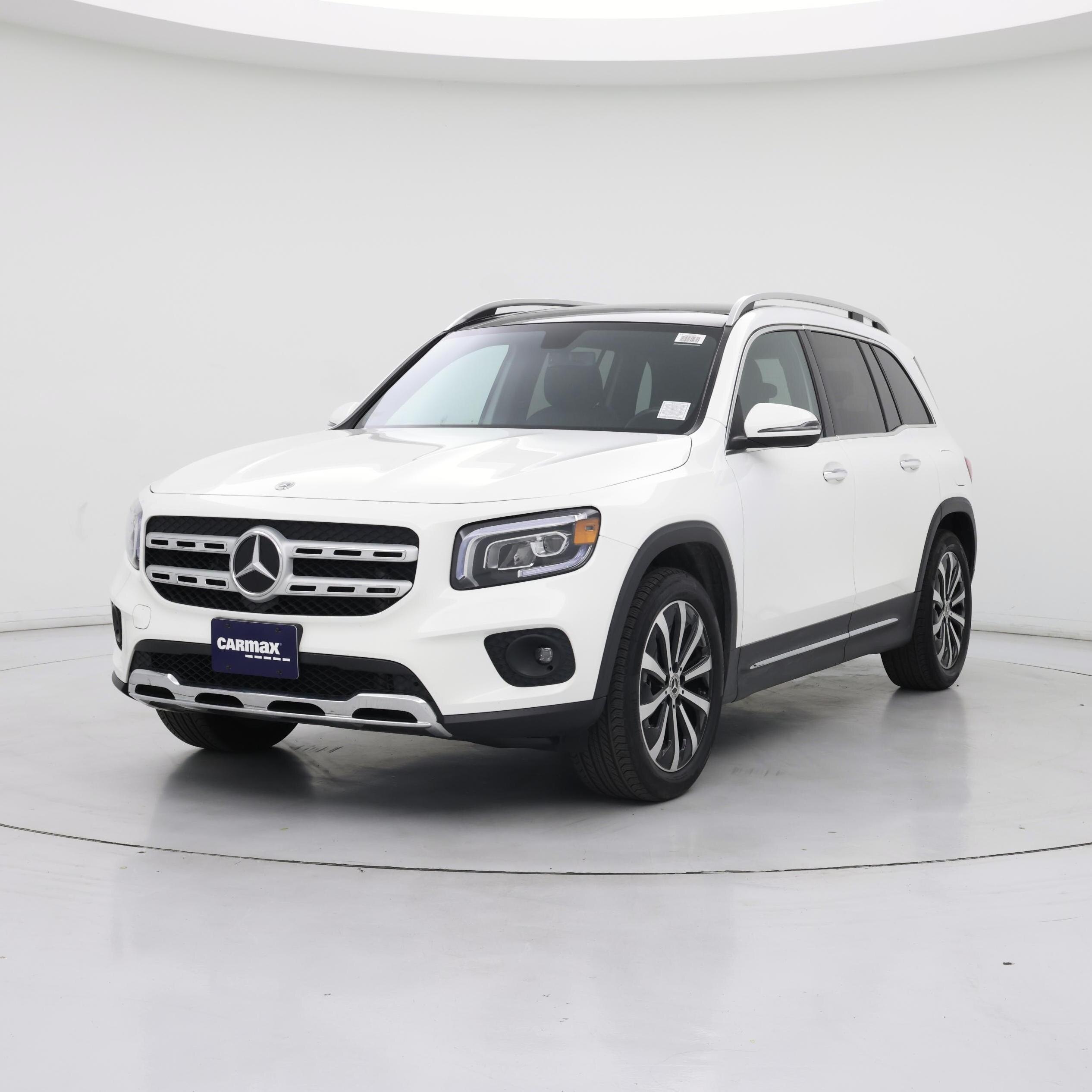 Thumbnail: 2023 Mercedes-Benz GLB - 4