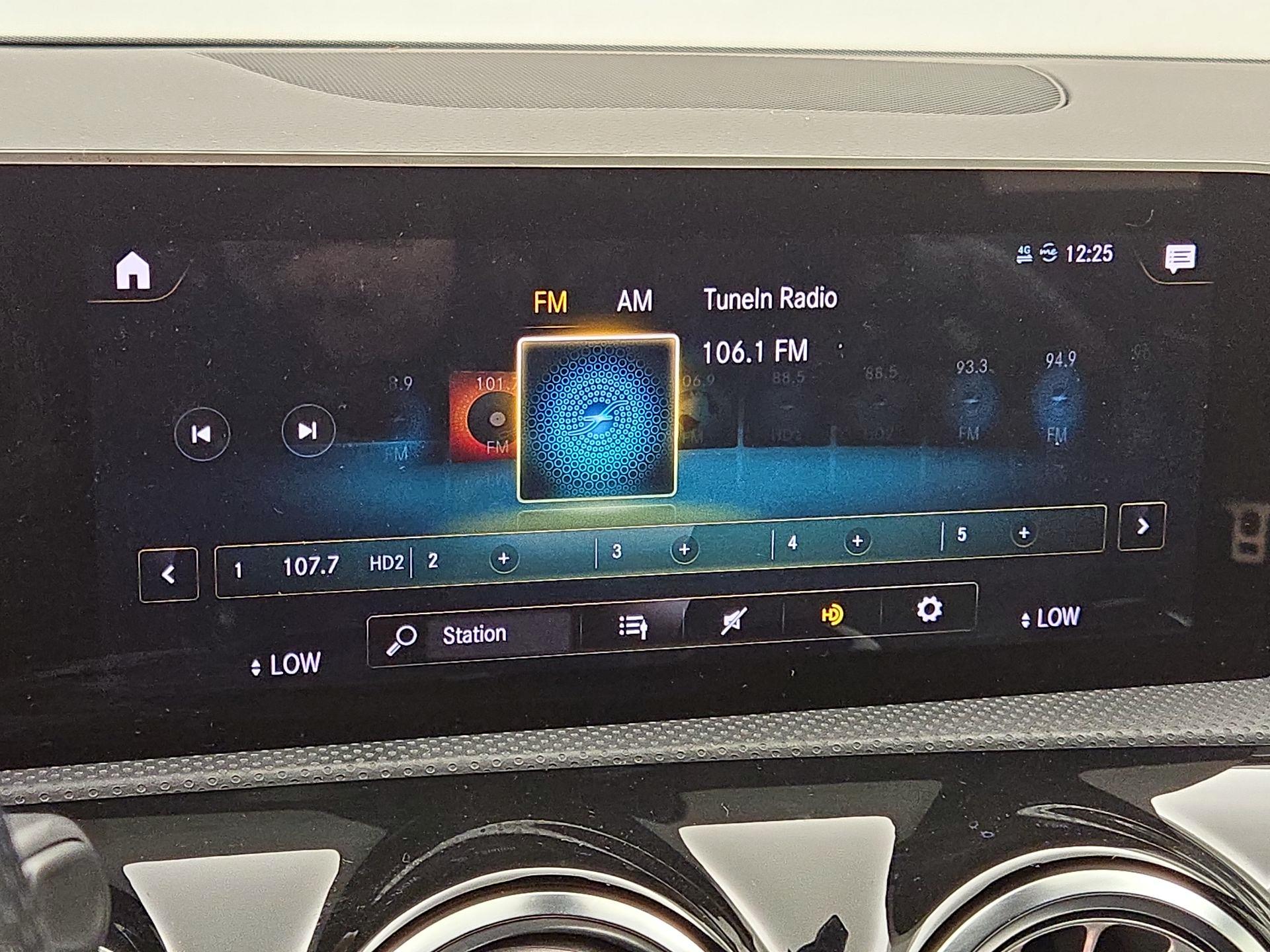 Thumbnail: 2020 Mercedes-Benz A-Class - 15