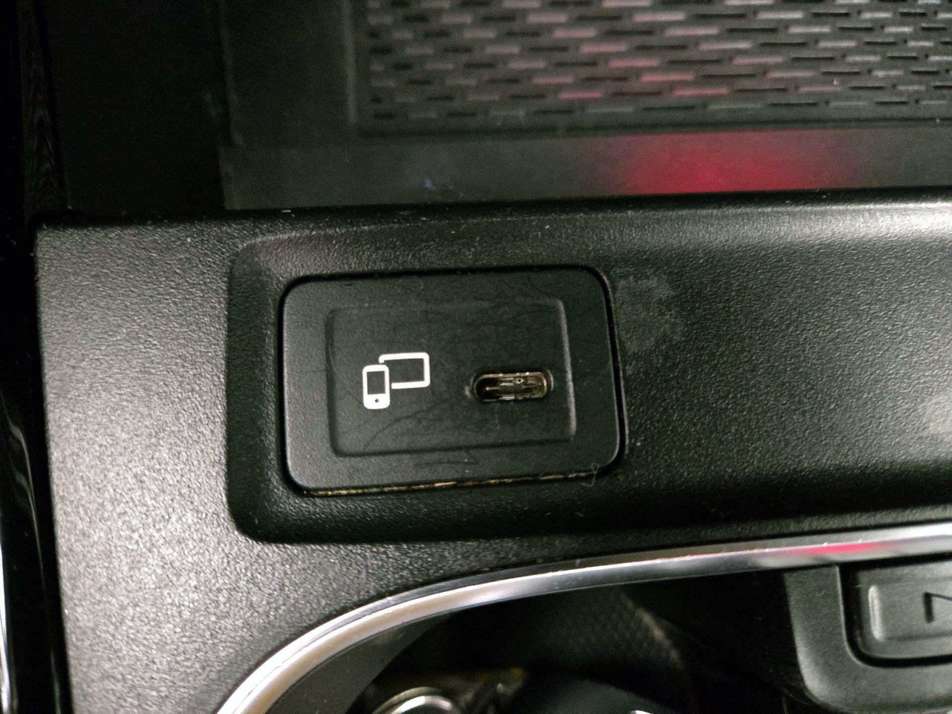 Thumbnail: 2020 Mercedes-Benz A-Class - 18