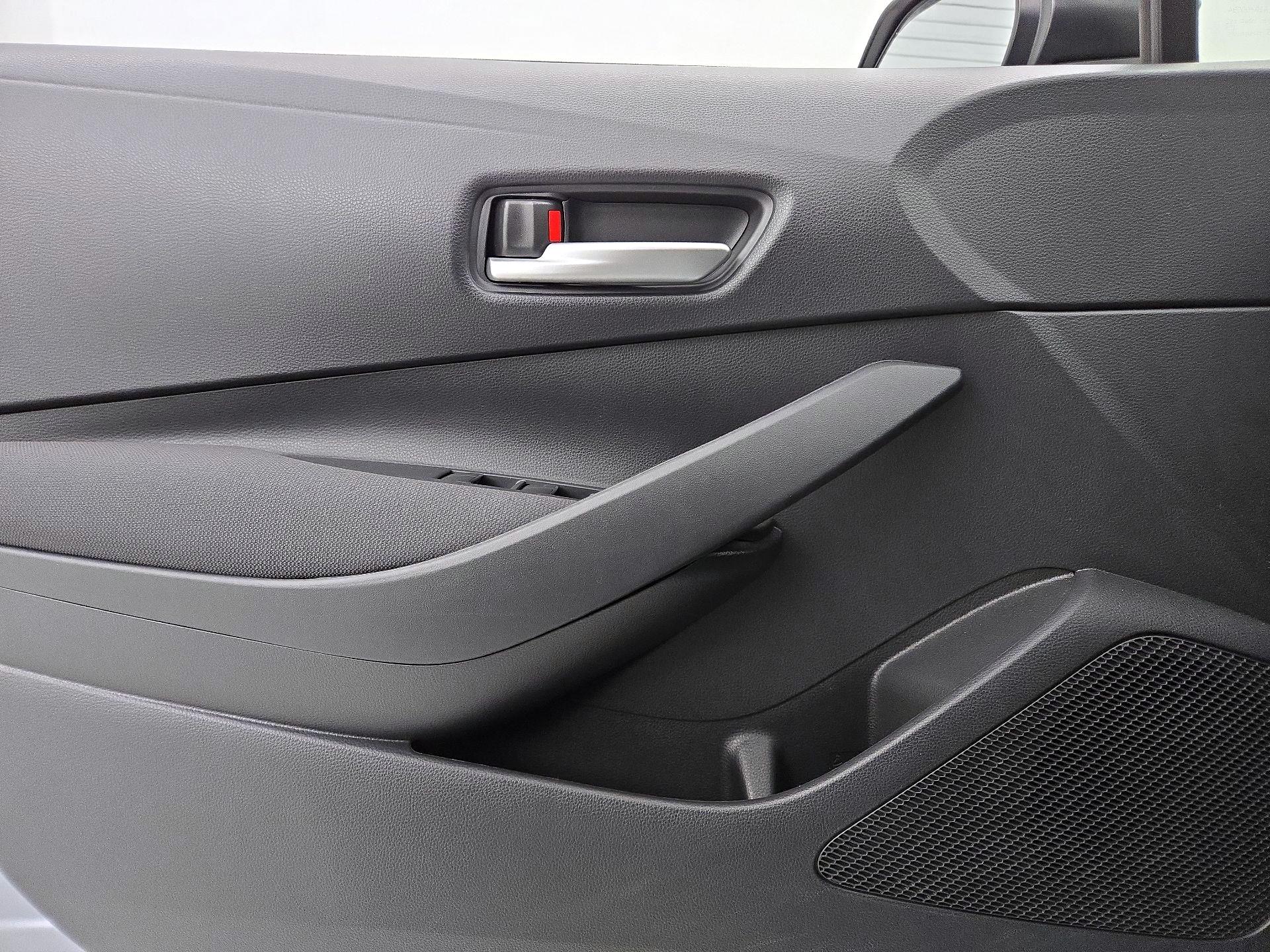 Thumbnail: 2021 Toyota Corolla - 12