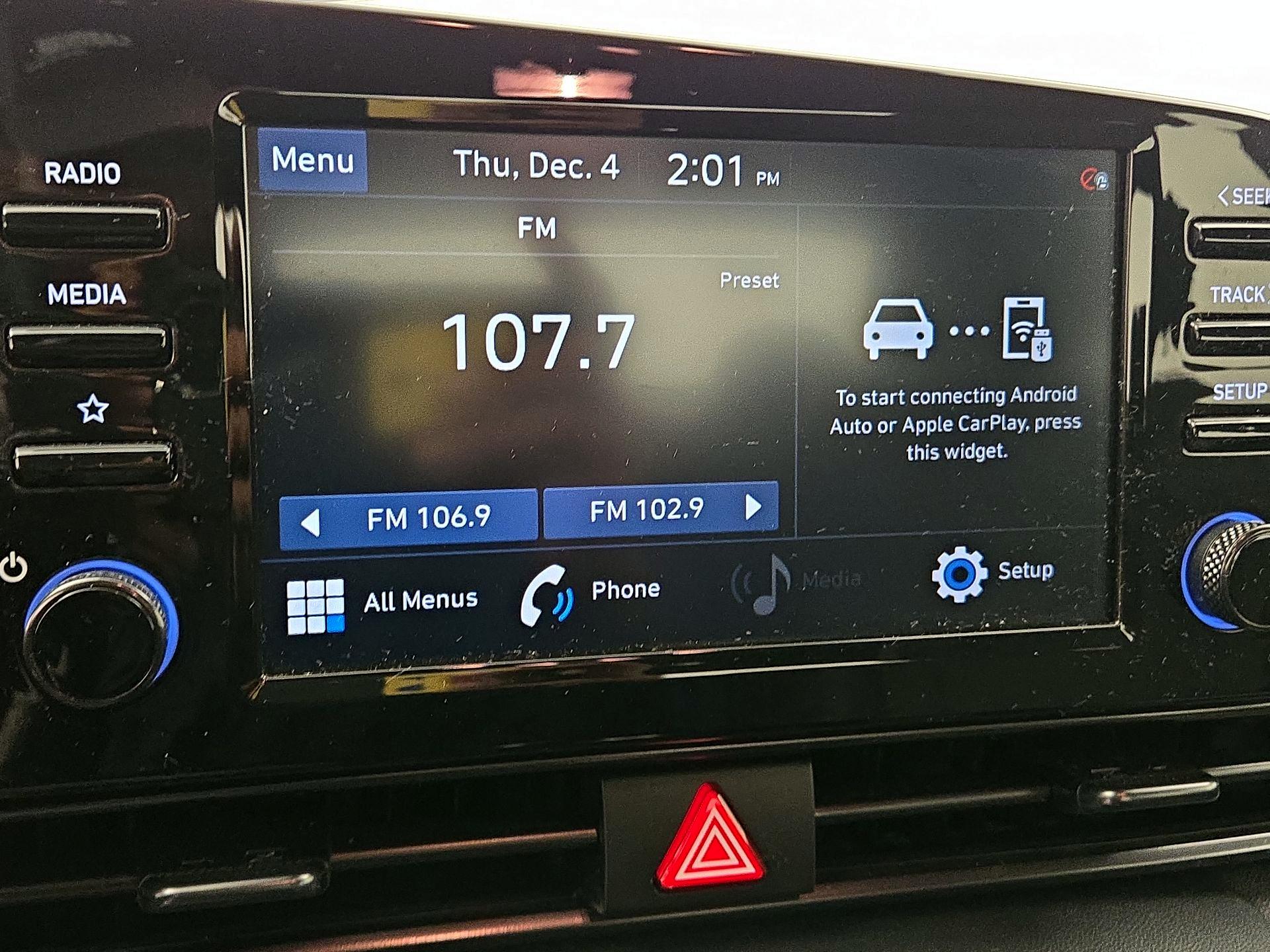 Thumbnail: 2021 Hyundai Elantra - 15