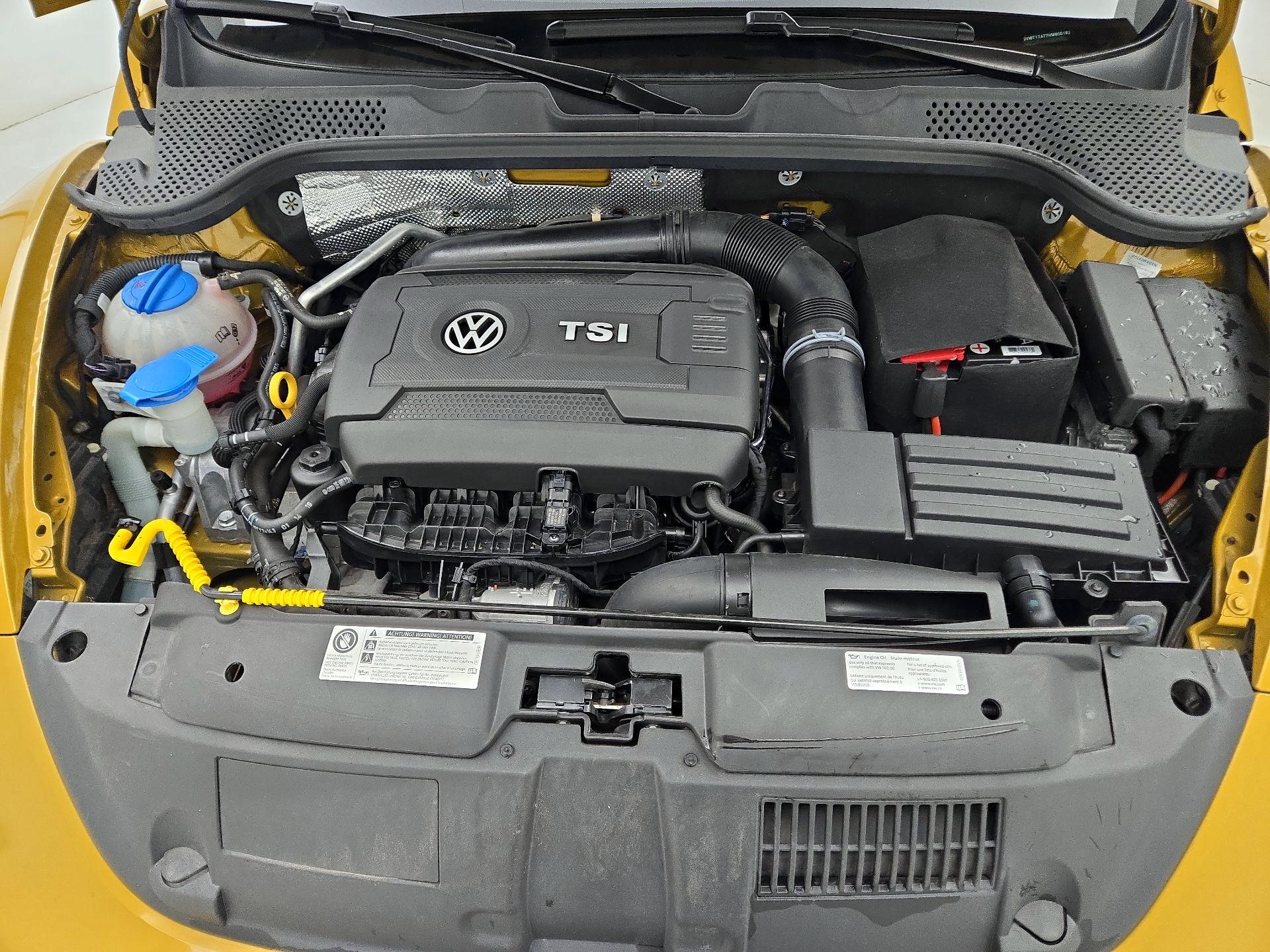 Thumbnail: 2017 Volkswagen Beetle - 19