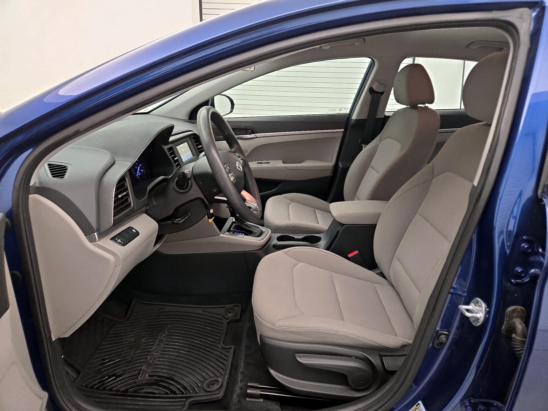 Thumbnail: 2019 Hyundai Elantra - 11