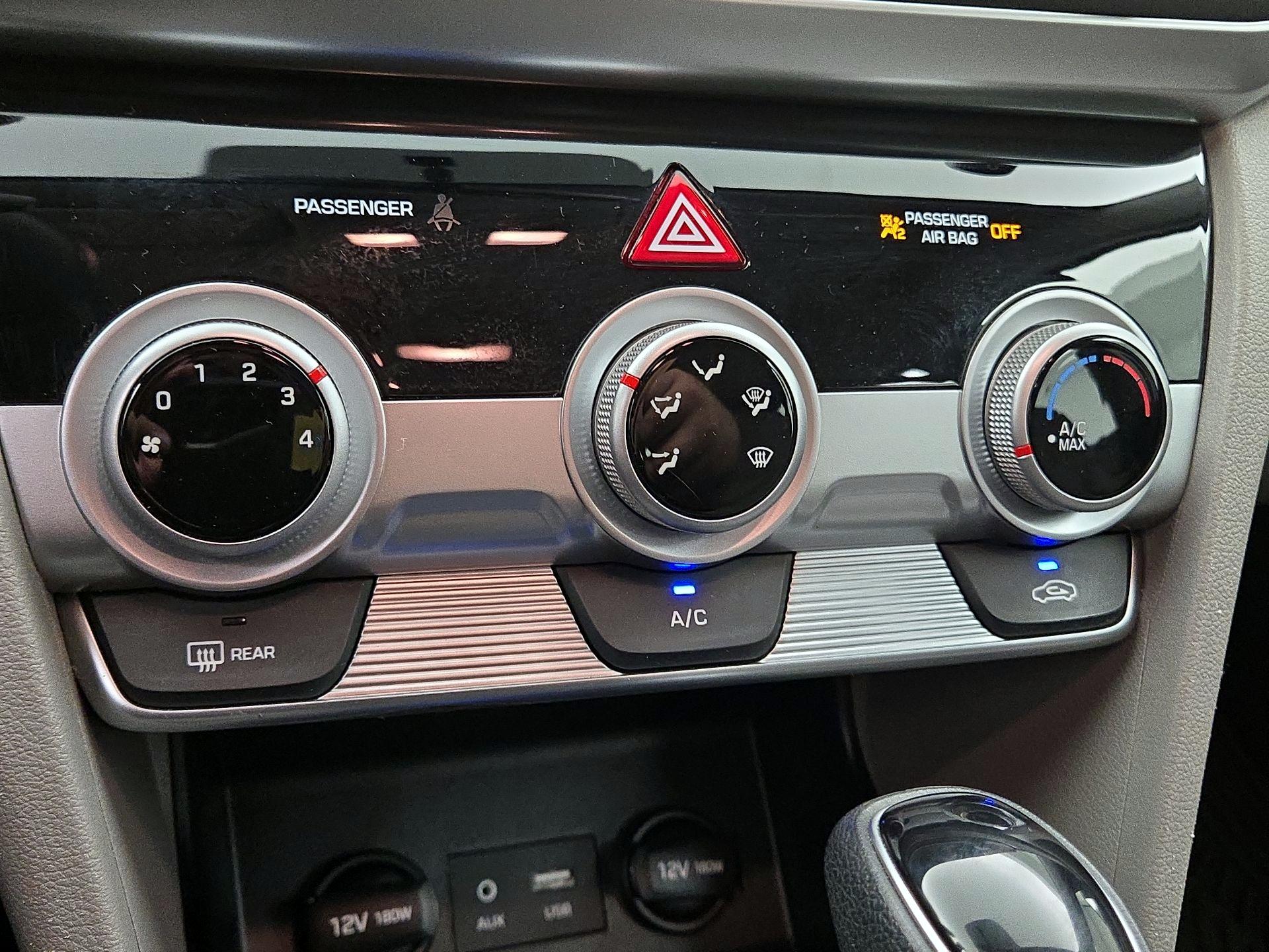 Thumbnail: 2019 Hyundai Elantra - 16