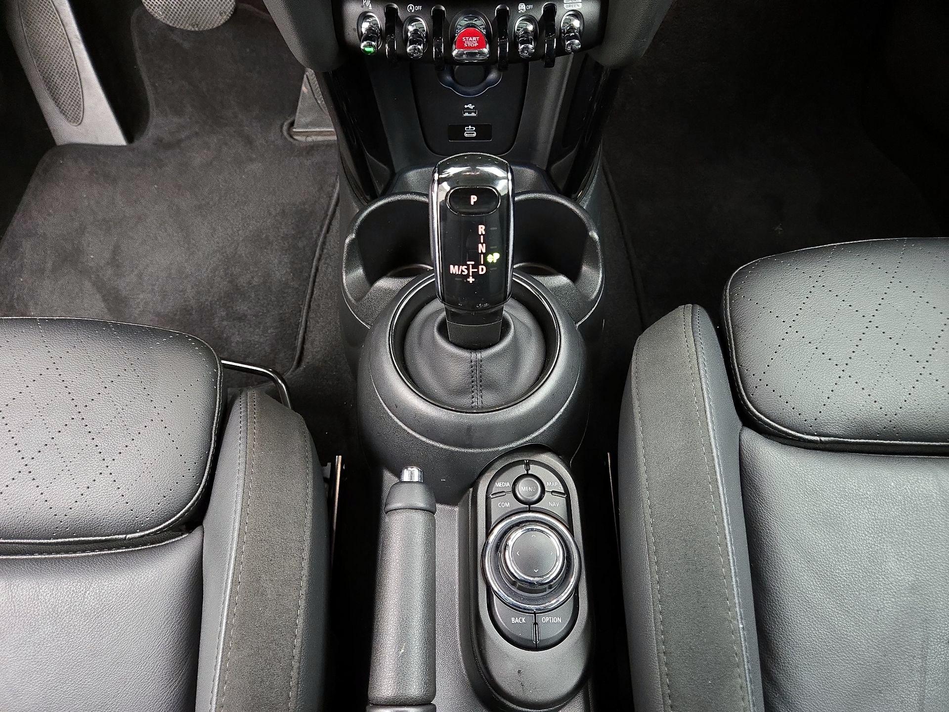 Thumbnail: 2023 MINI Cooper Hardtop - 17