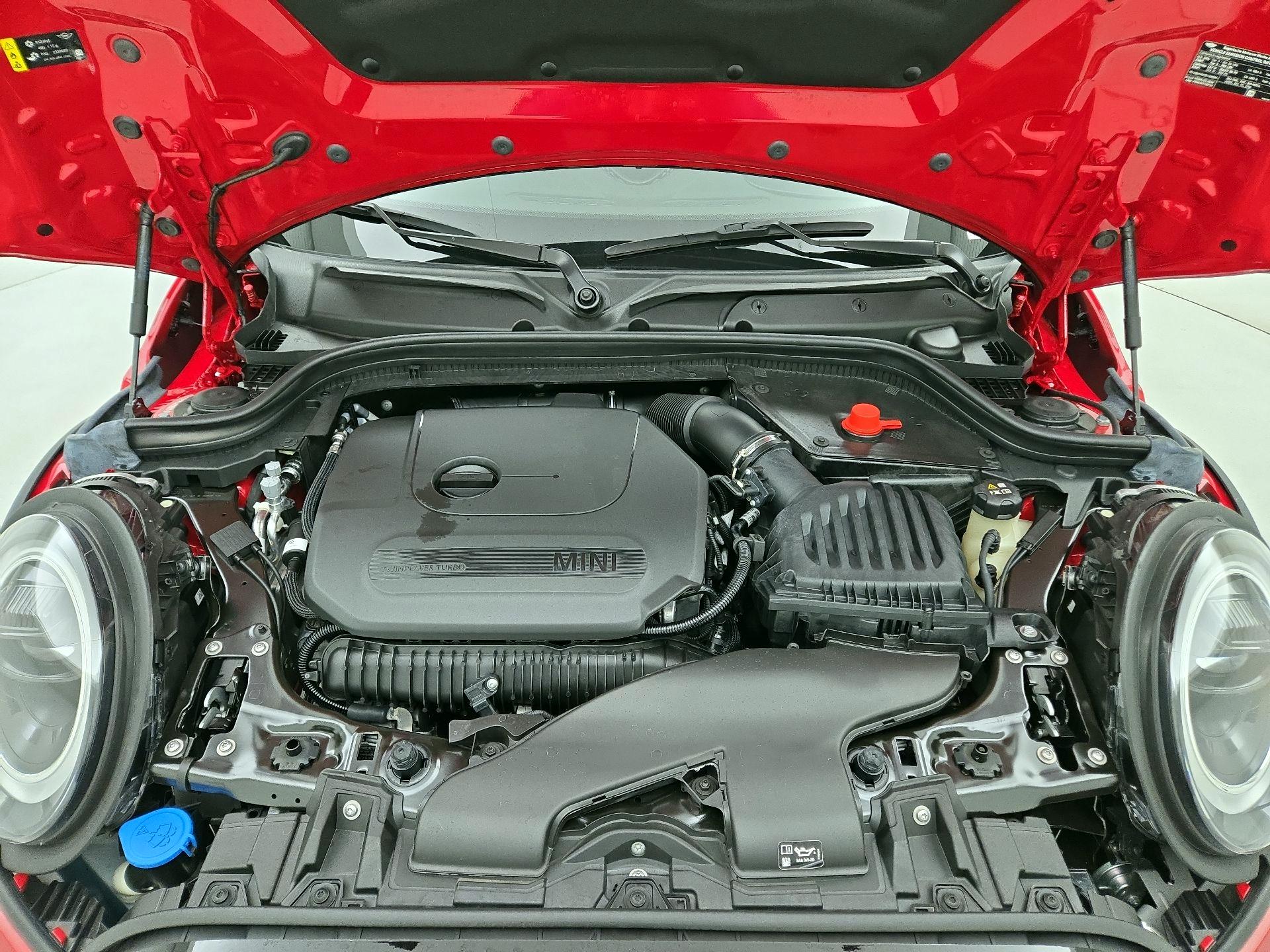 Thumbnail: 2023 MINI Cooper Hardtop - 19