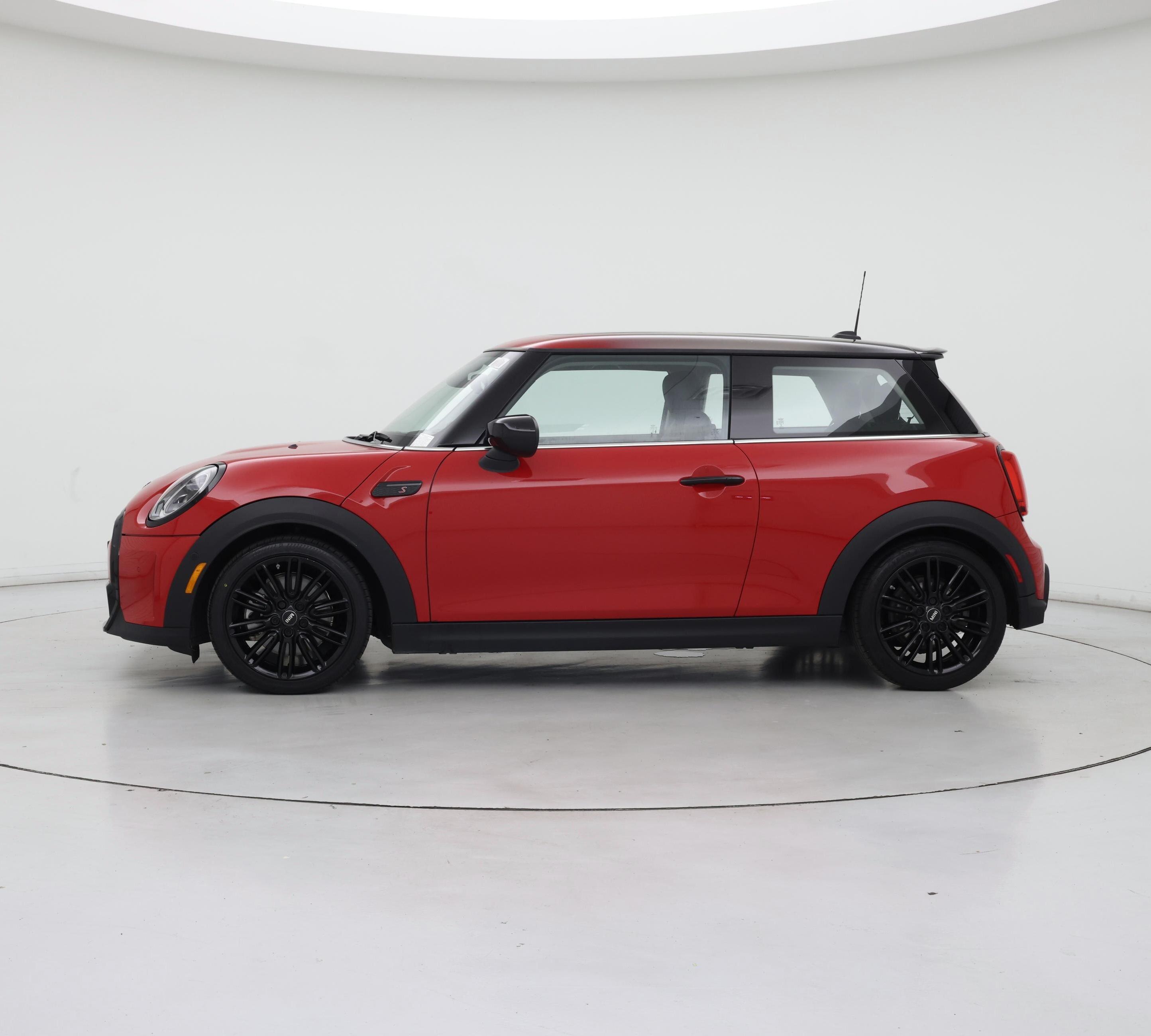 Thumbnail: 2023 MINI Cooper Hardtop - 3