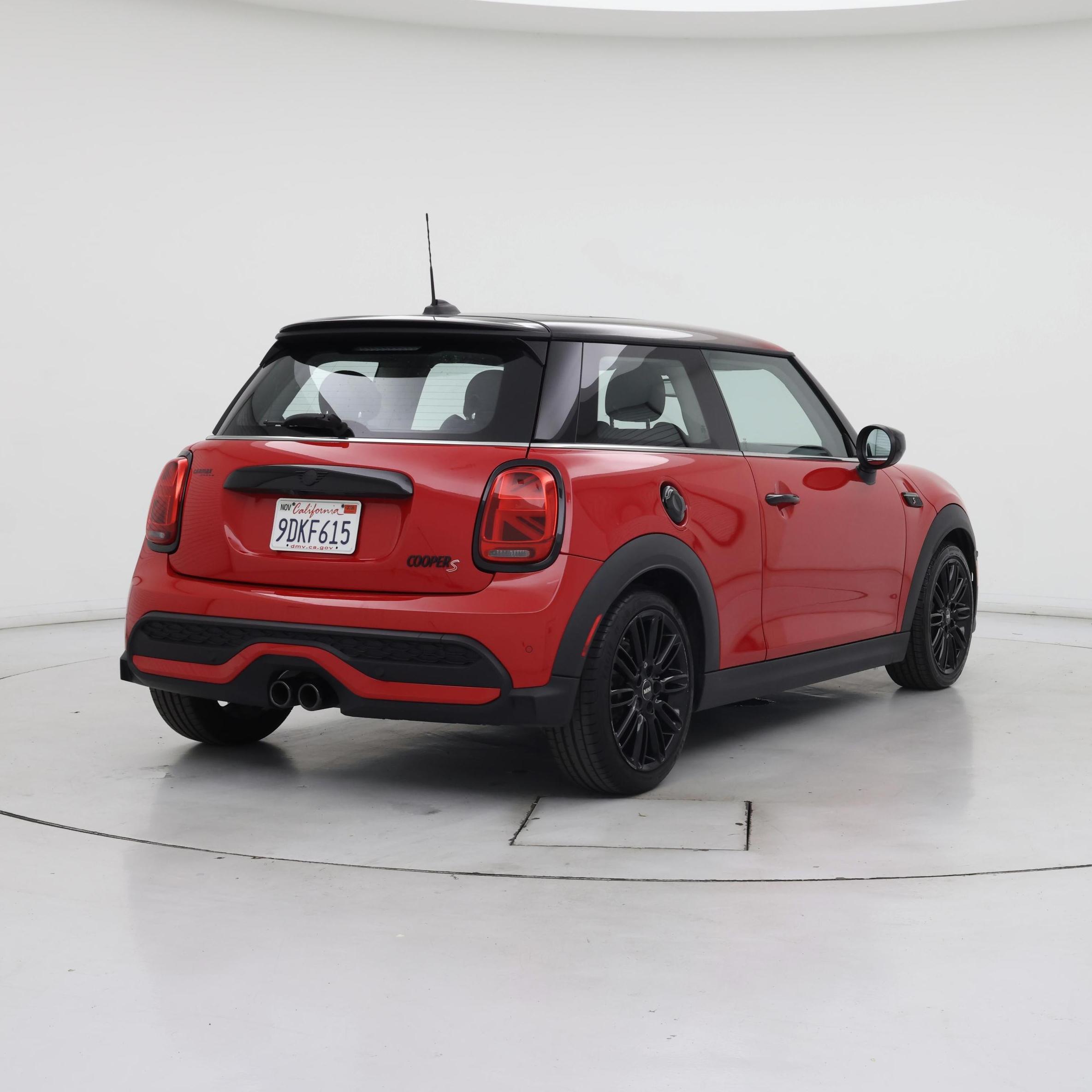 Thumbnail: 2023 MINI Cooper Hardtop - 8