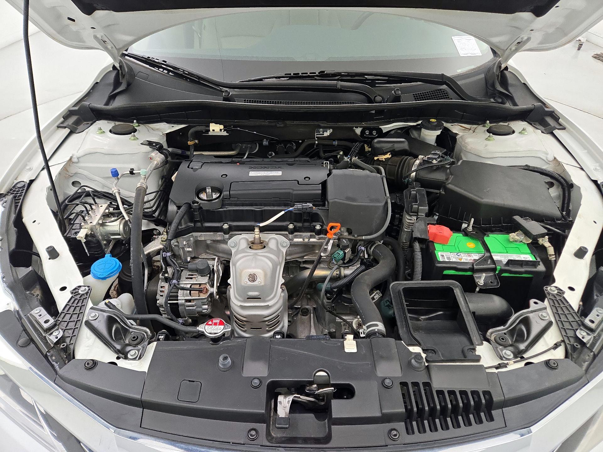 Thumbnail: 2016 Honda Accord - 19