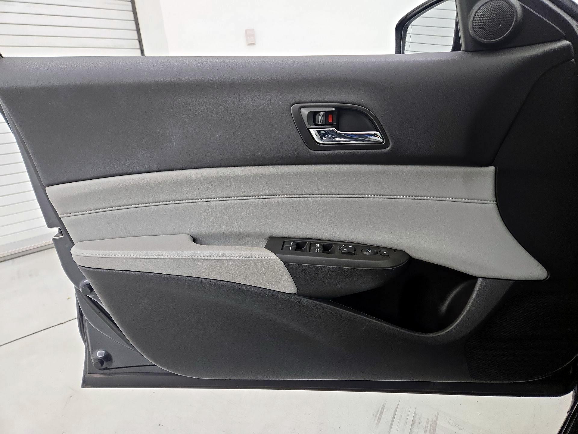 Thumbnail: 2016 Acura ILX - 12