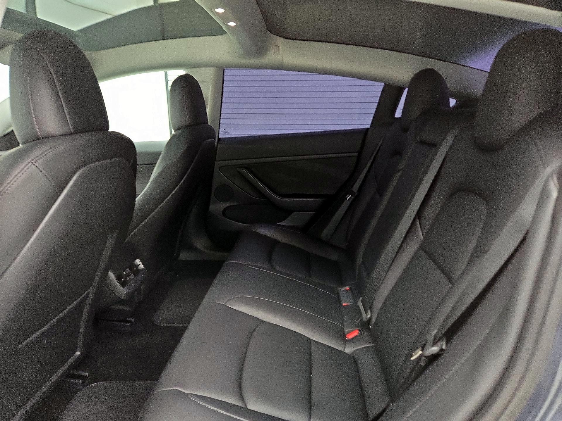 Thumbnail: 2023 Tesla Model 3 - 20