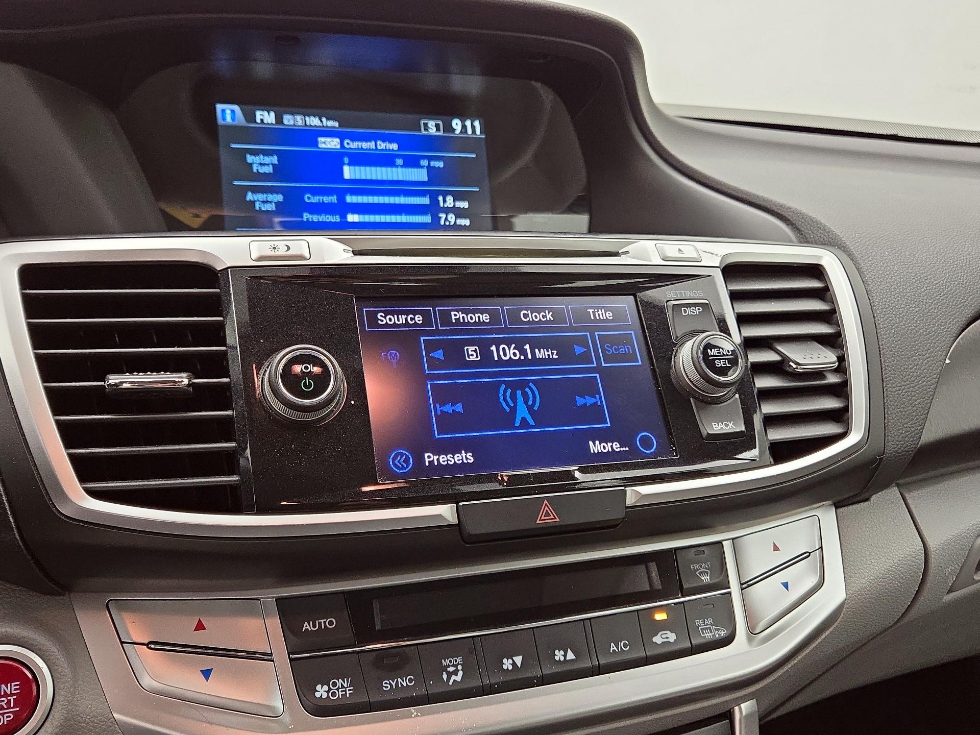 Thumbnail: 2015 Honda Accord - 15