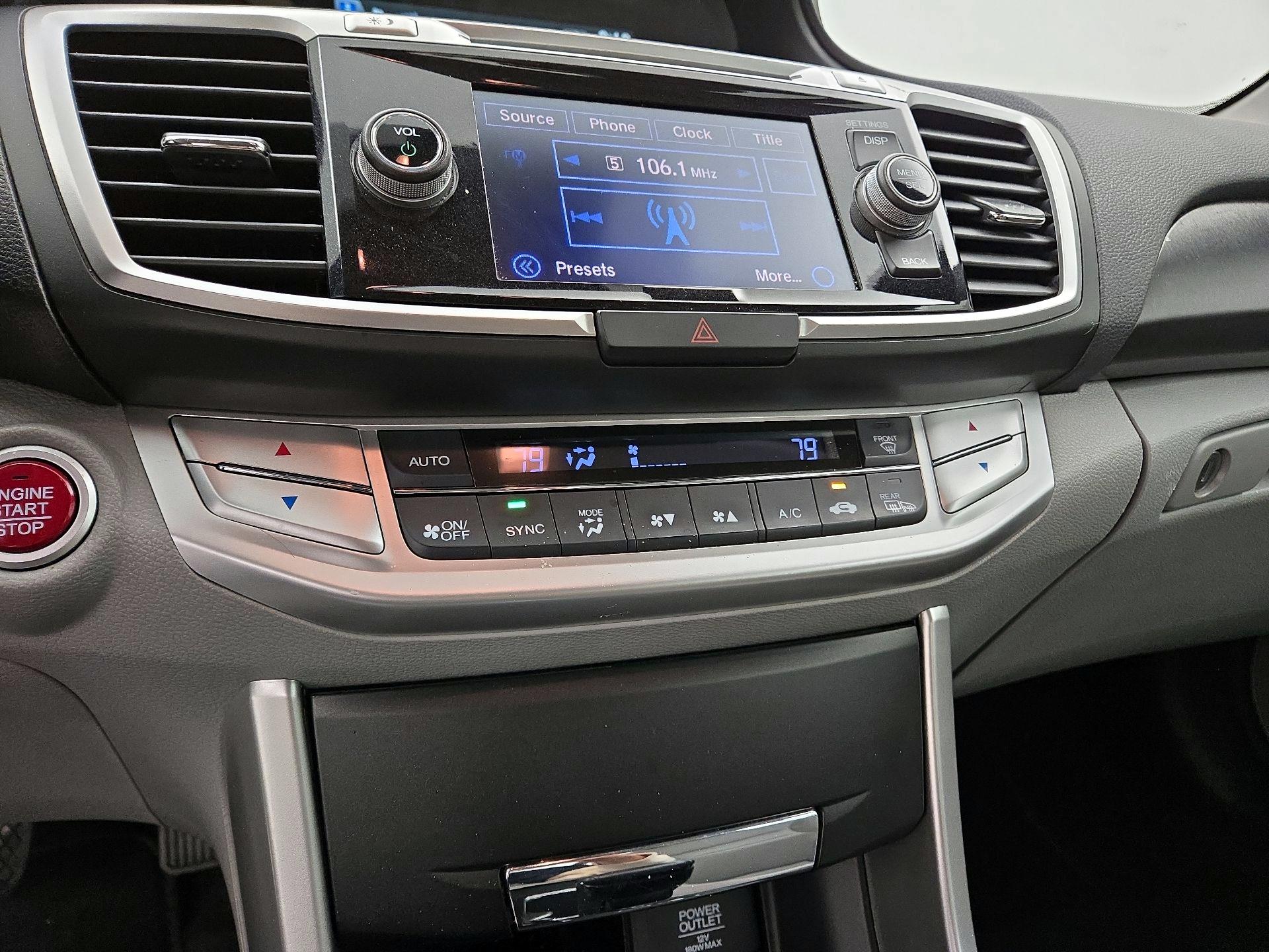 Thumbnail: 2015 Honda Accord - 16