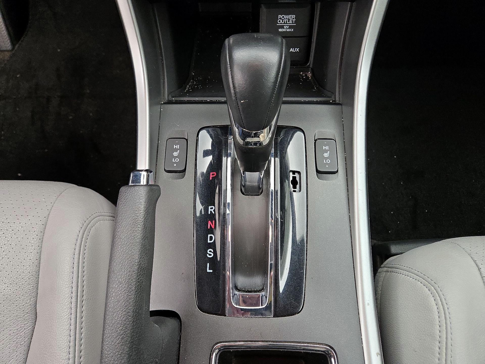 Thumbnail: 2015 Honda Accord - 17