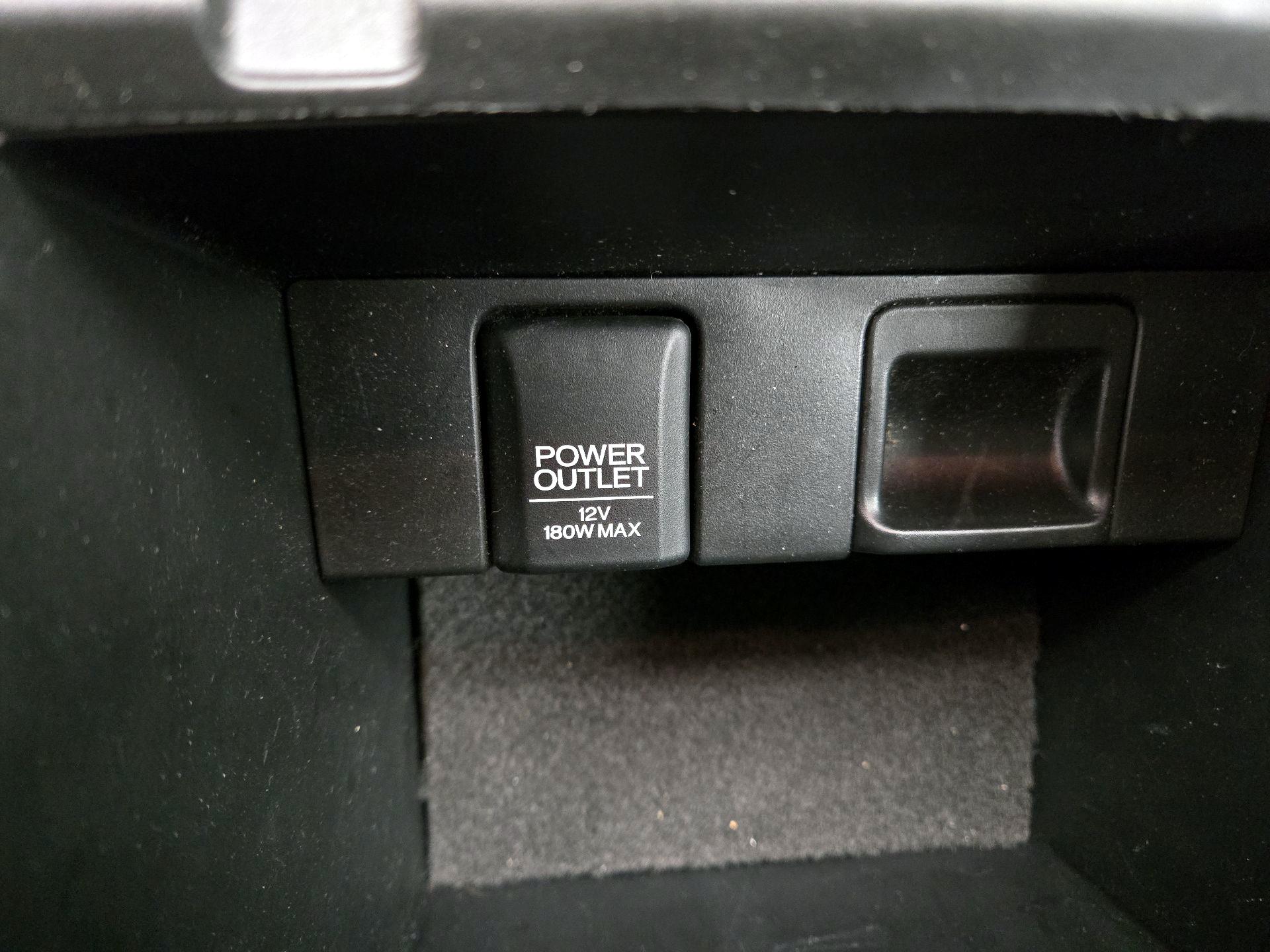 Thumbnail: 2015 Honda Accord - 18