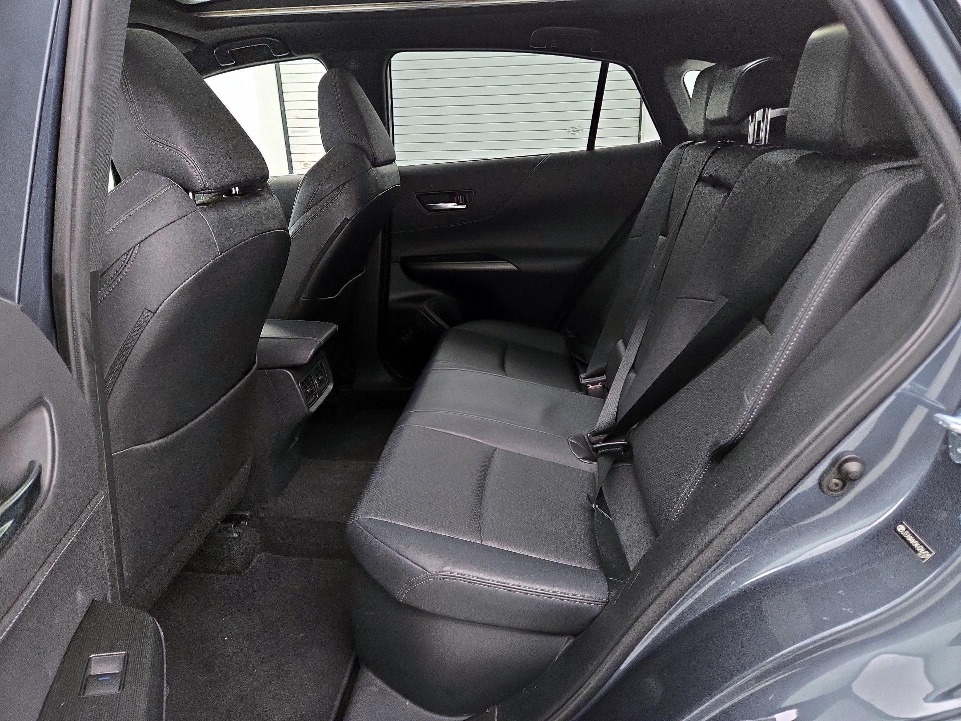 Thumbnail: 2021 Toyota Venza - 20