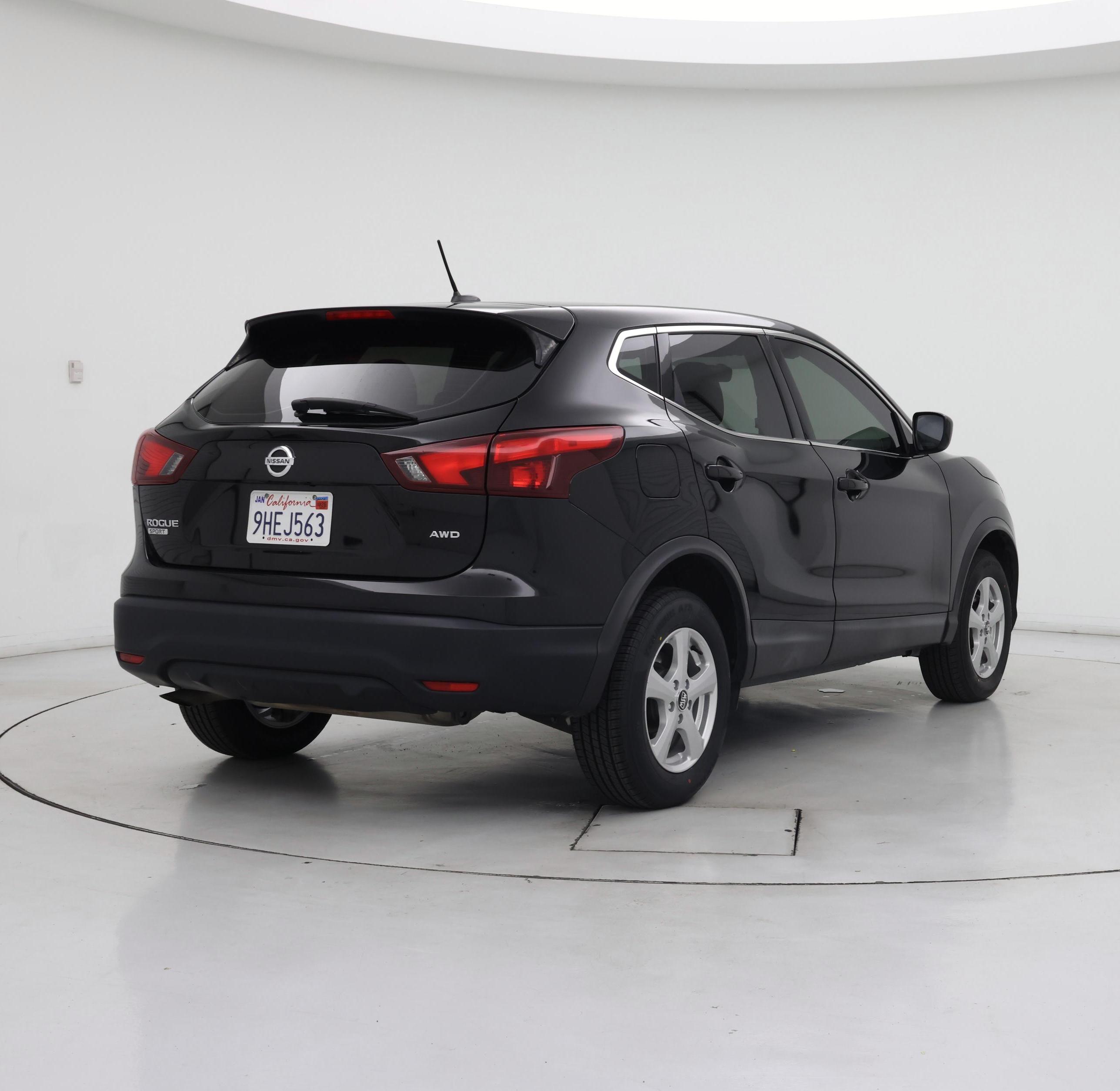 Thumbnail: 2019 Nissan Rogue Sport - 8