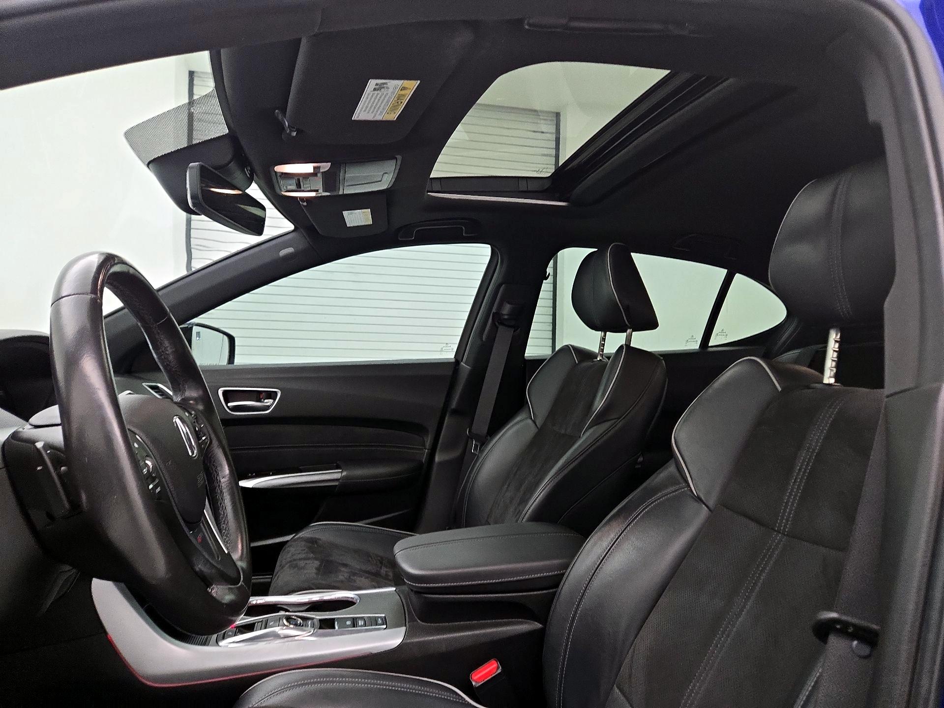 Thumbnail: 2018 Acura TLX - 20