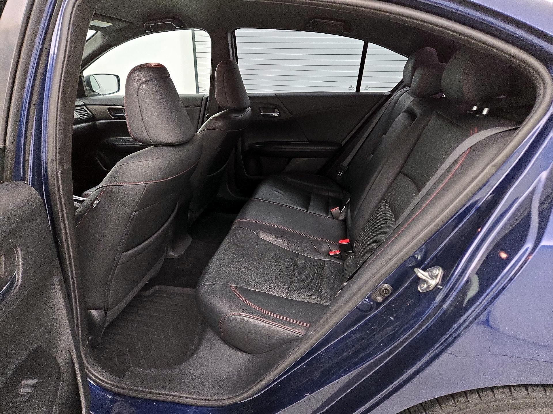 Thumbnail: 2017 Honda Accord - 19