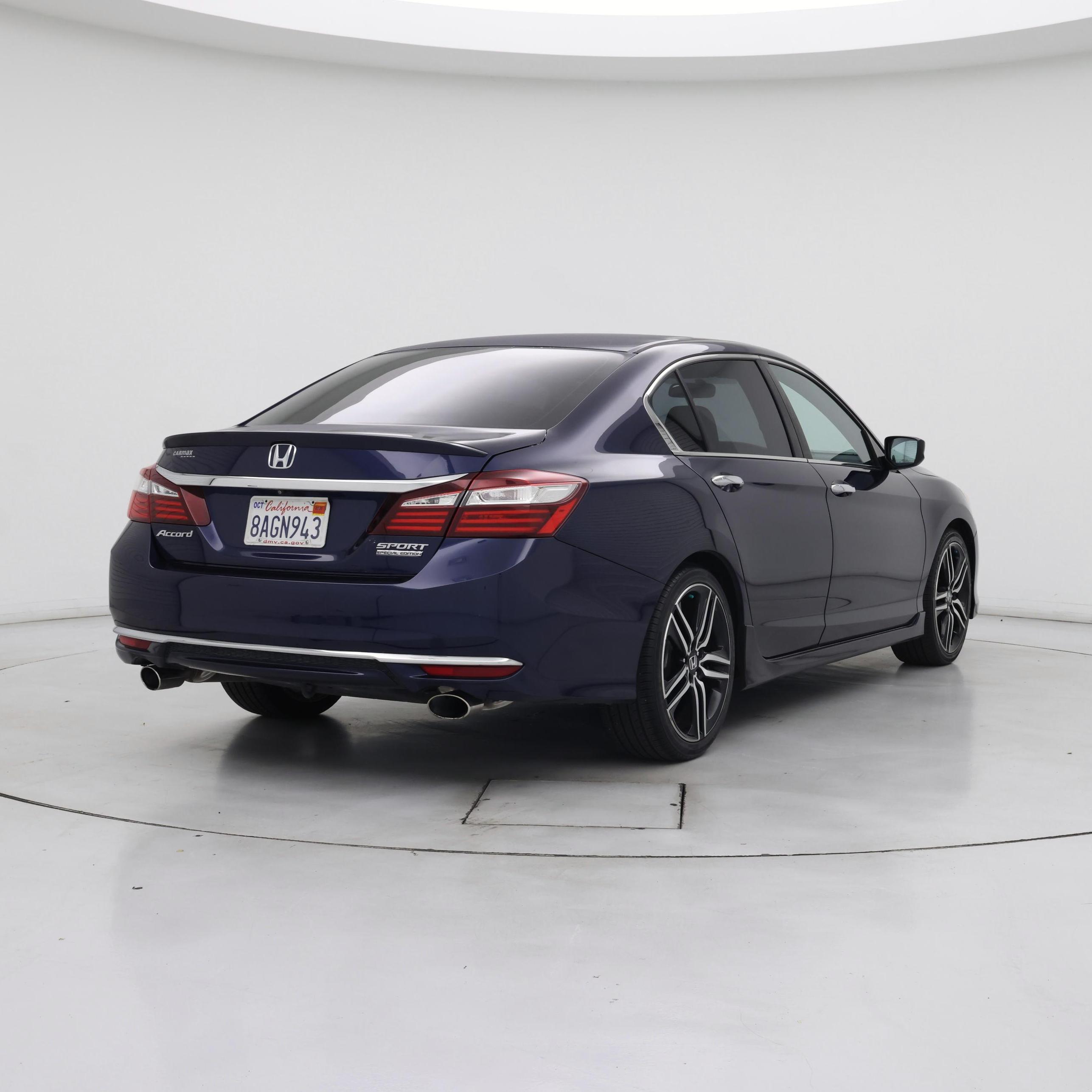 Thumbnail: 2017 Honda Accord - 8