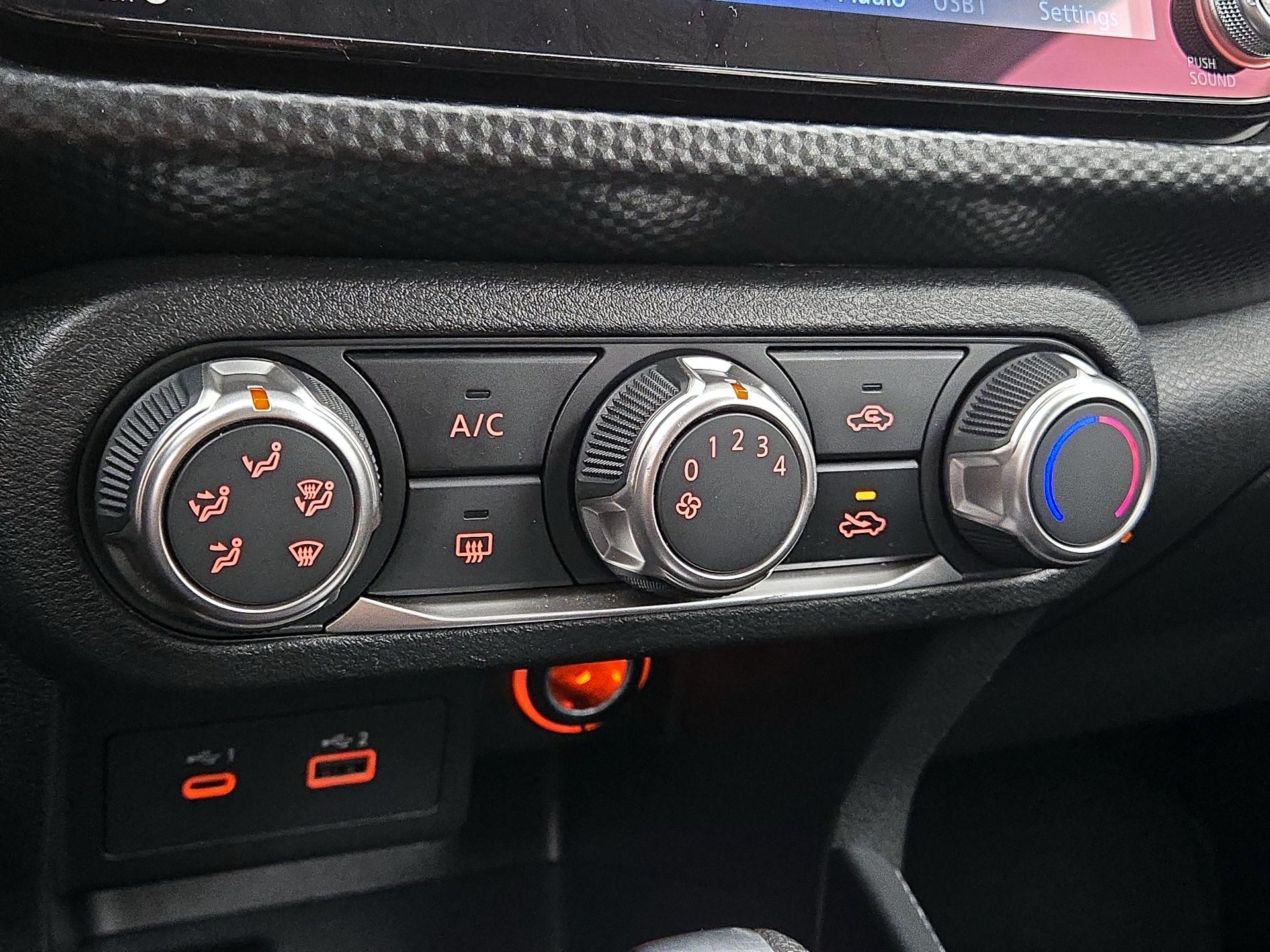 Thumbnail: 2023 Nissan Kicks - 15